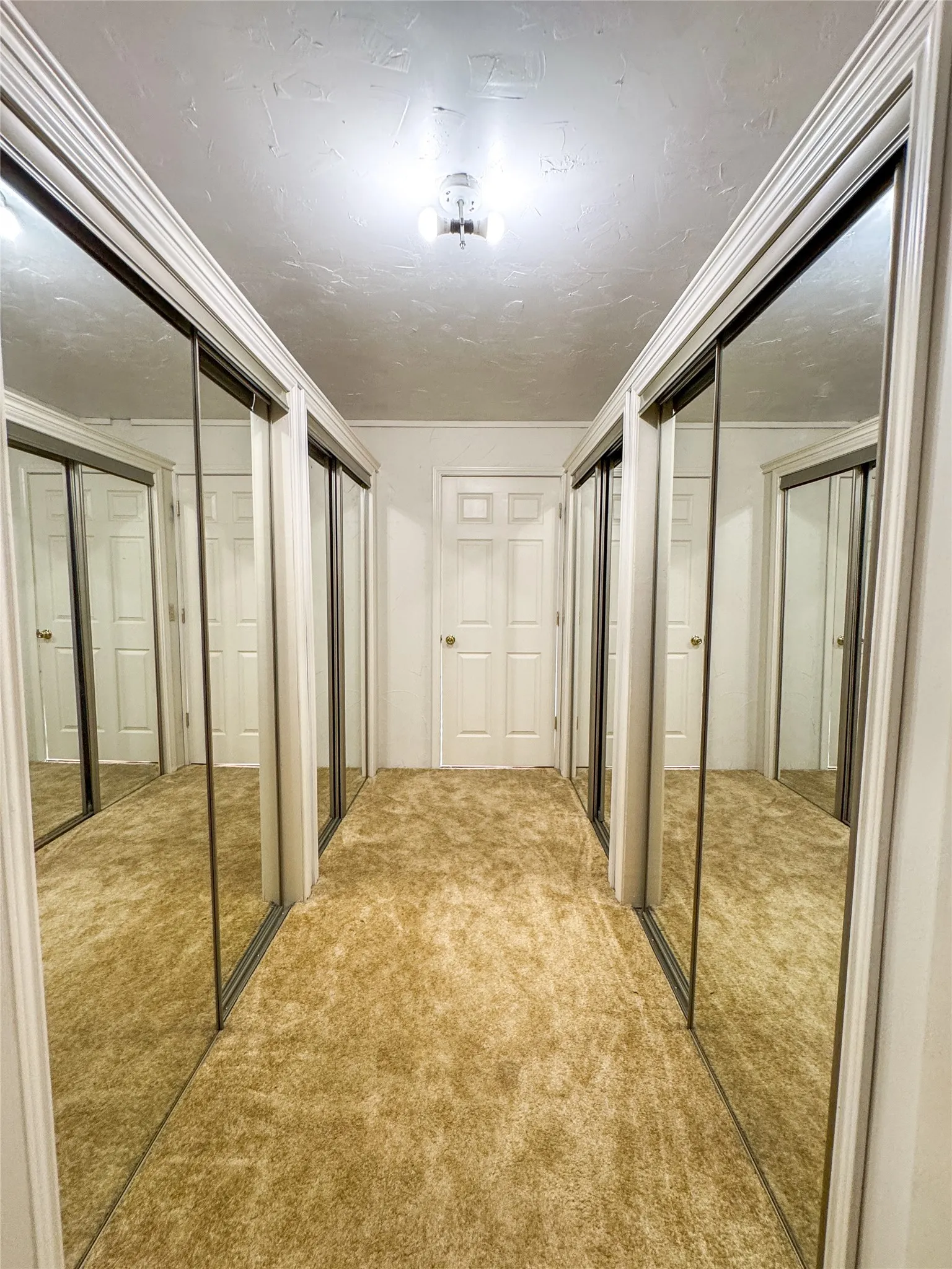 Apartment For Sale in Haskell County , 703 N Avenue E, Haskell, Texas 79521, 4 Bedroom, 4 Bathroom, 1 Garage spaces, 3,202 Sqft, built in 1963, mls#21312234, Real Estate Agent in Haskell, Homes For Sale in Haskell county, Homes For Sale in Haskell, Realtor in Haskell Texas, Real Estate Brokerage Independent Realty Texas, Luminita Cordes Realtor