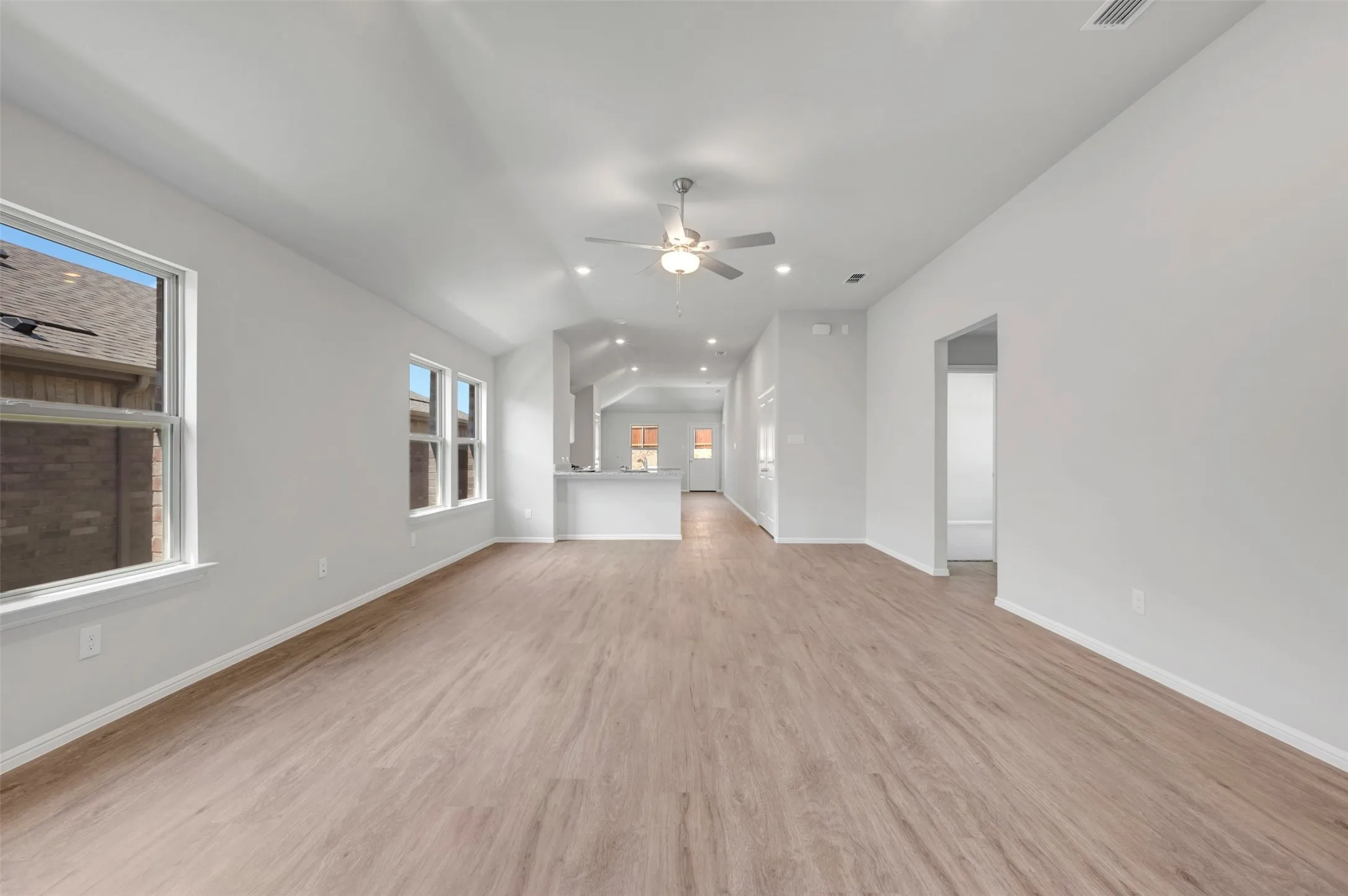 Single Family Residence For Sale in Grayson County , 1280 Tallowwood Trail, Van Alstyne, Texas 75495, 3 Bedroom, 2 Bathroom, 2 Garage spaces, 1,699 Sqft, built in 2026, mls#21304905, Real Estate Agent in Van Alstyne, Homes For Sale in Grayson county, Homes For Sale in Van Alstyne, Realtor in Van Alstyne Texas, Real Estate Brokerage Independent Realty Texas, Luminita Cordes Realtor