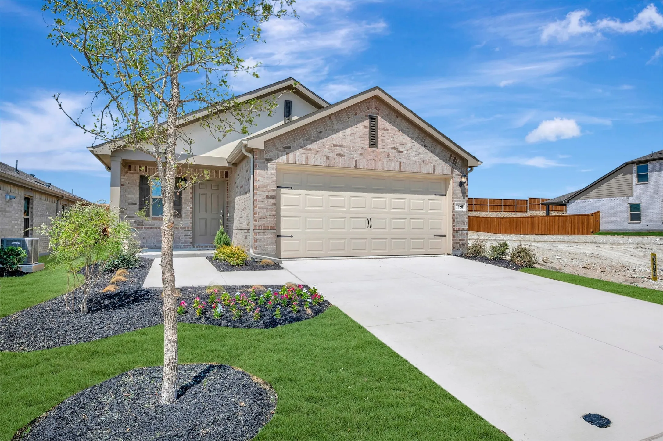 Single Family Residence For Sale in Grayson County , 1280 Tallowwood Trail, Van Alstyne, Texas 75495, 3 Bedroom, 2 Bathroom, 2 Garage spaces, 1,699 Sqft, built in 2026, mls#21304905, Real Estate Agent in Van Alstyne, Homes For Sale in Grayson county, Homes For Sale in Van Alstyne, Realtor in Van Alstyne Texas, Real Estate Brokerage Independent Realty Texas, Luminita Cordes Realtor