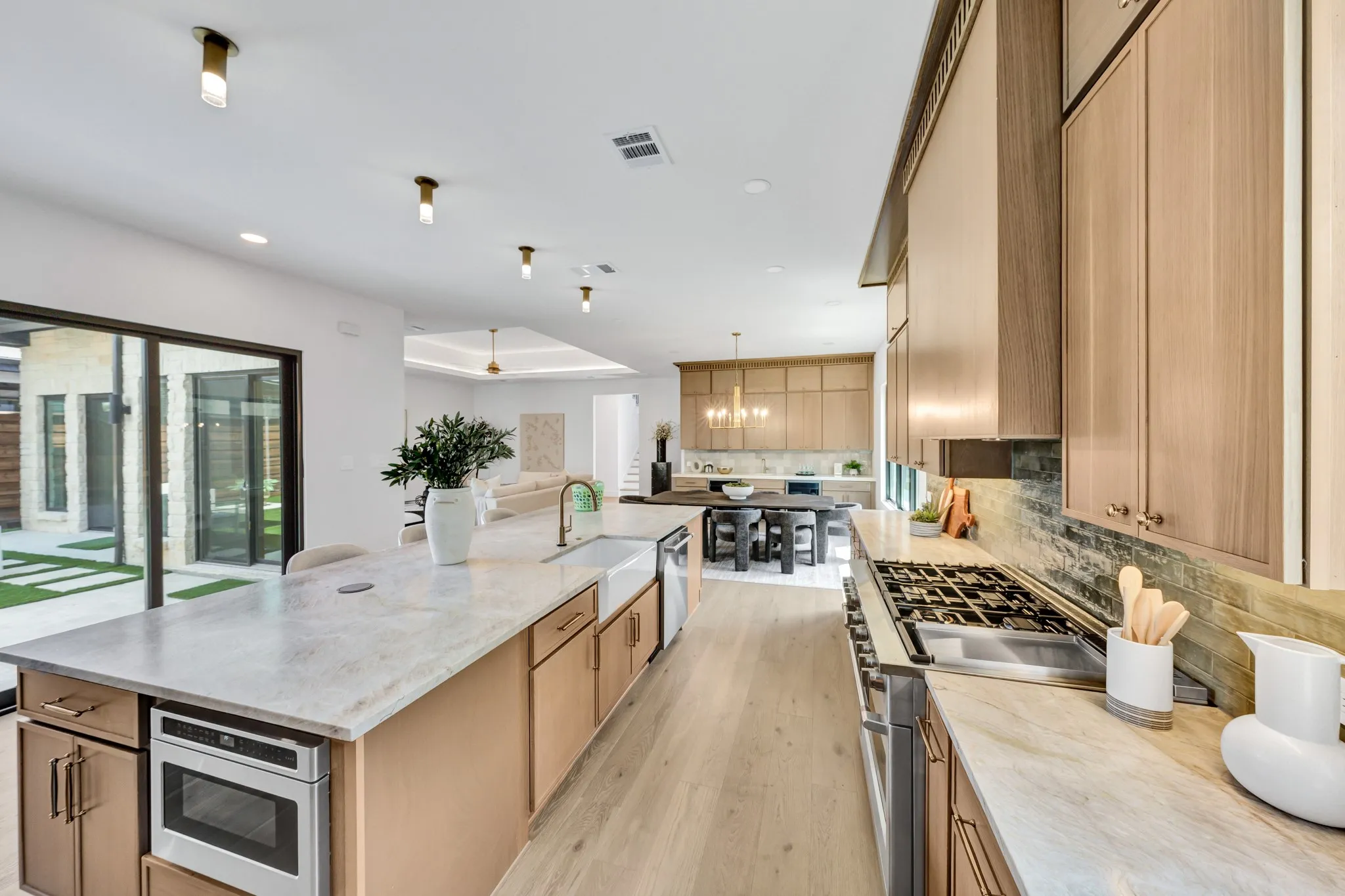 Single Family Residence For Sale in Dallas County , 4906 Wenonah Drive, Dallas, Texas 75209, 5 Bedroom, 4 Bathroom, 2 Garage spaces, 4,207 Sqft, built in 2026, mls#21322317, Real Estate Agent in Dallas, Homes For Sale in Dallas county, Homes For Sale in Dallas, Realtor in Dallas Texas, Real Estate Brokerage Independent Realty Texas, Luminita Cordes Realtor