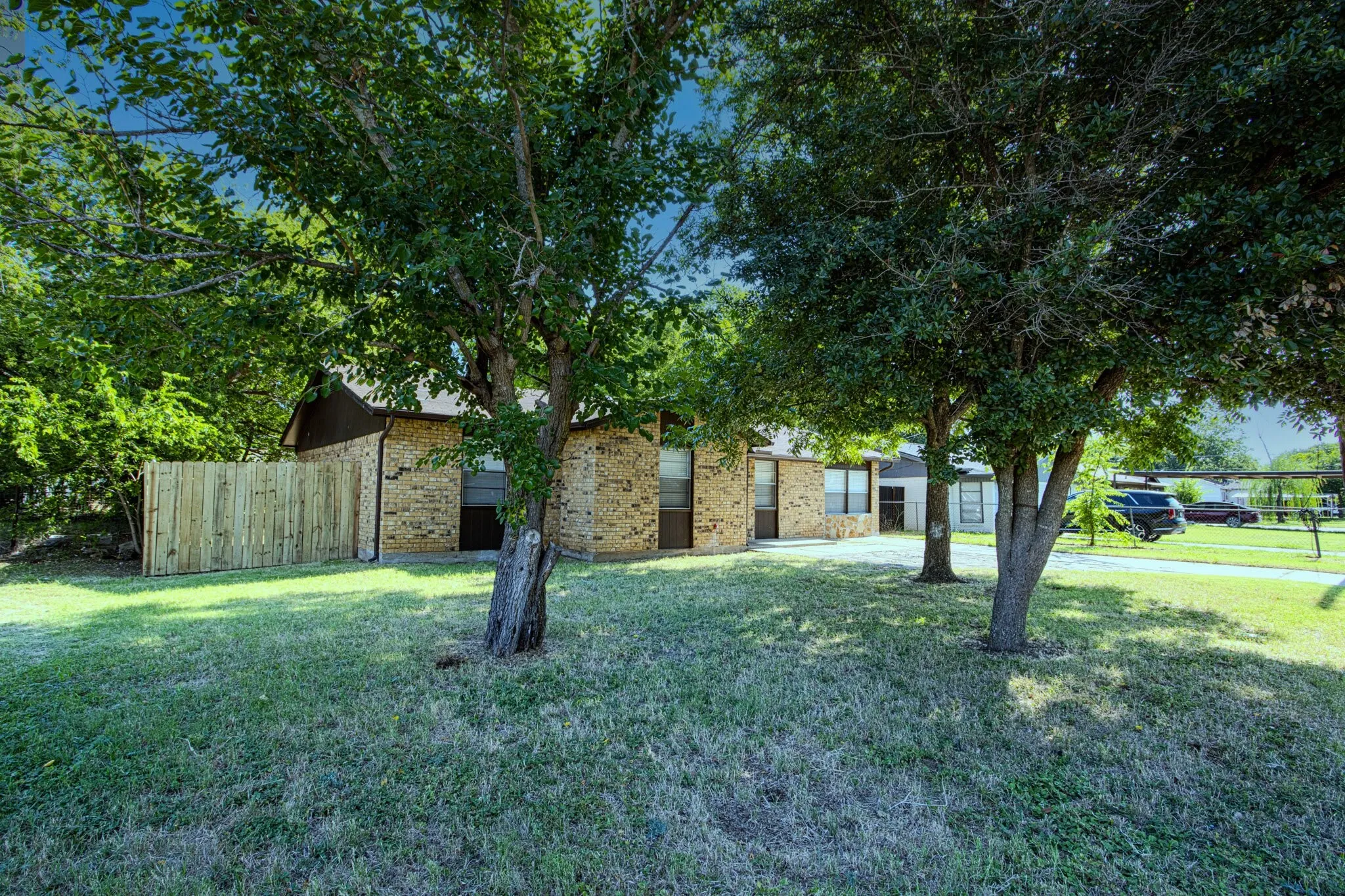 Single Family Residence For Sale in Palo Pinto County , 1205 SE 14th Street, Mineral Wells, Texas 76067, 3 Bedroom, 2 Bathroom, Garage spaces, 1,406 Sqft, built in 1979, mls#21323593, Real Estate Agent in Mineral Wells, Homes For Sale in Palo Pinto county, Homes For Sale in Mineral Wells, Realtor in Mineral Wells Texas, Real Estate Brokerage Independent Realty Texas, Luminita Cordes Realtor