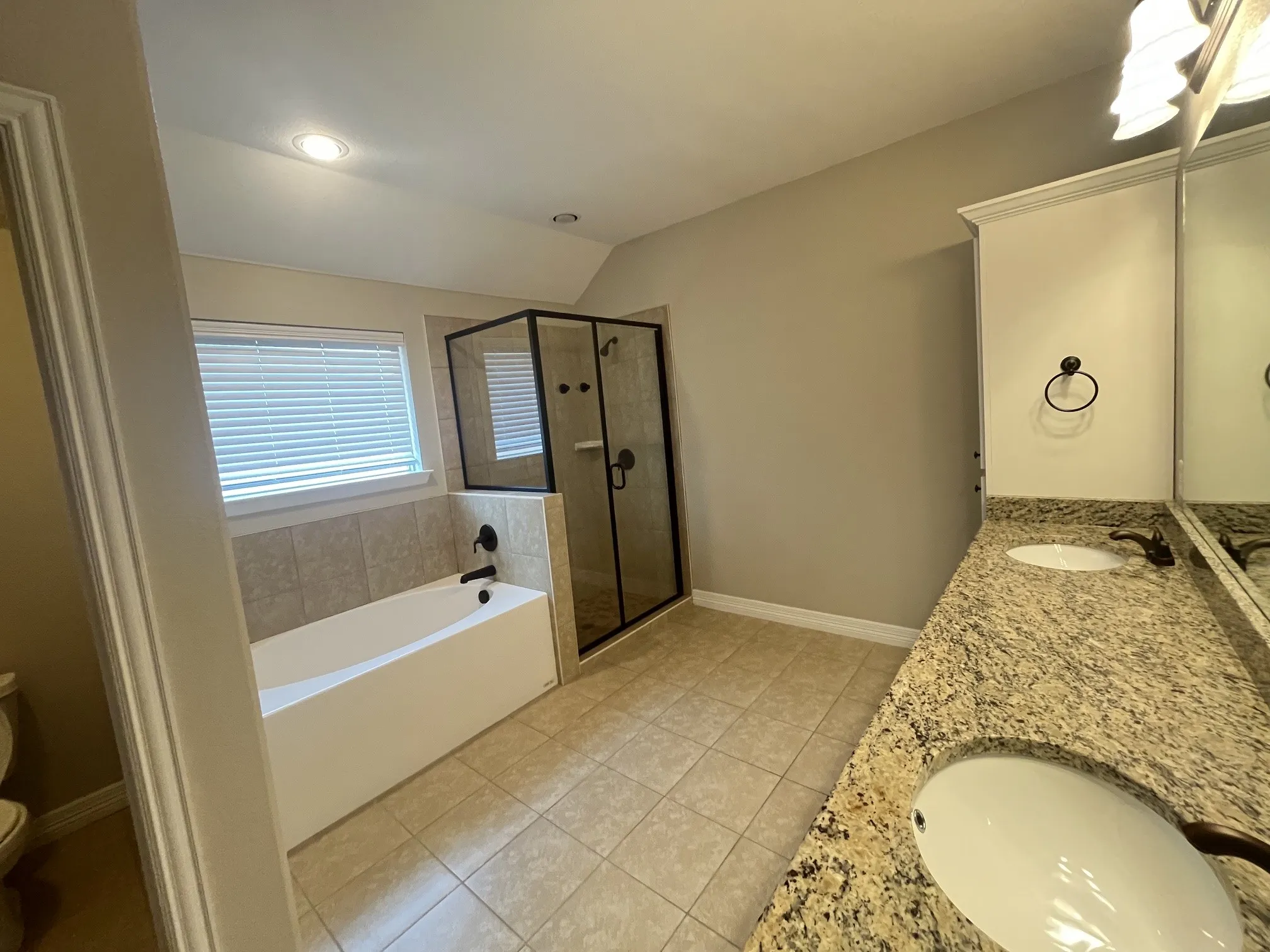 Single Family Residence For Rent in Hunt County , 116 Frank Street, Greenville, Texas 75402, 3 Bedroom, 2 Bathroom, 2 Garage spaces, 1,605 Sqft, built in 2019, mls#21323646, Real Estate Agent in Greenville, Homes For Rent in Hunt county, Homes For Rent in Greenville, Realtor in Greenville Texas, Real Estate Brokerage Independent Realty Texas, Luminita Cordes Realtor