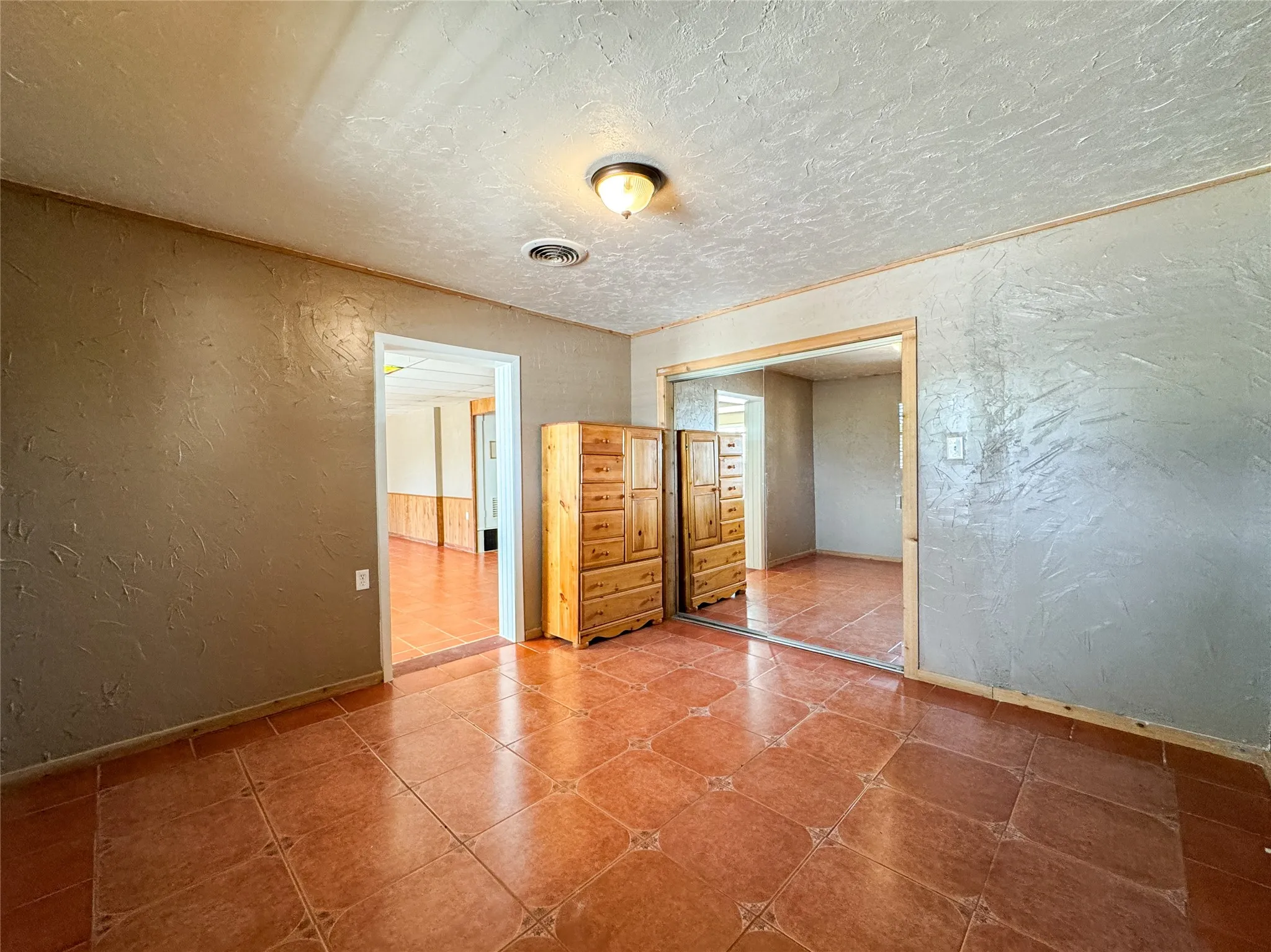Condominium For Sale in Haskell County , 705 N Avenue E 2, Haskell, Texas 79521, 12 Bedrooms, 6 Bathrooms, Garage spaces, 5,966 Sqft, built in 1963, Price $600,000, mls#21322860, Real Estate Agent in Haskell, Homes For Sale in Haskell county, Homes For Sale in Haskell, Realtor in Haskell Texas, Real Estate Brokerage Independent Realty Texas, Luminita Cordes Realtor