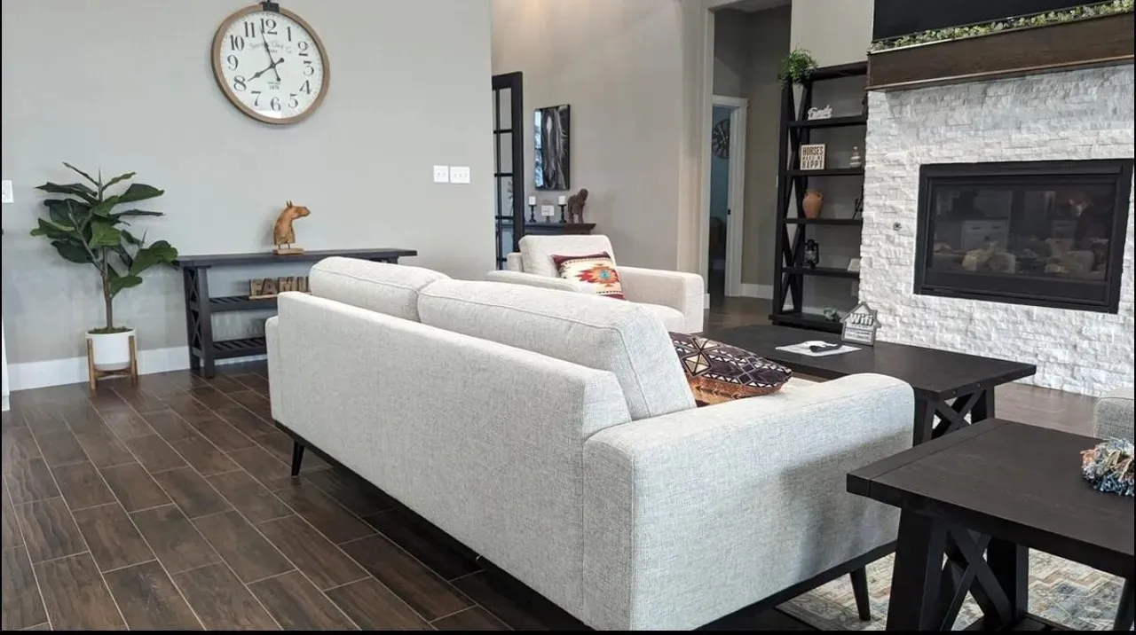 Single Family Residence For Sale in Wise County , 886 COUNTY ROAD 3341, Paradise, Texas 76073, 5 Bedrooms, 5 Bathrooms, 3 Garage spaces, 4,453 Sqft, built in 2022, Price $995,000, mls#21323527, Real Estate Agent in Paradise, Homes For Sale in Wise county, Homes For Sale in Paradise, Realtor in Paradise Texas, Real Estate Brokerage Independent Realty Texas, Luminita Cordes Realtor