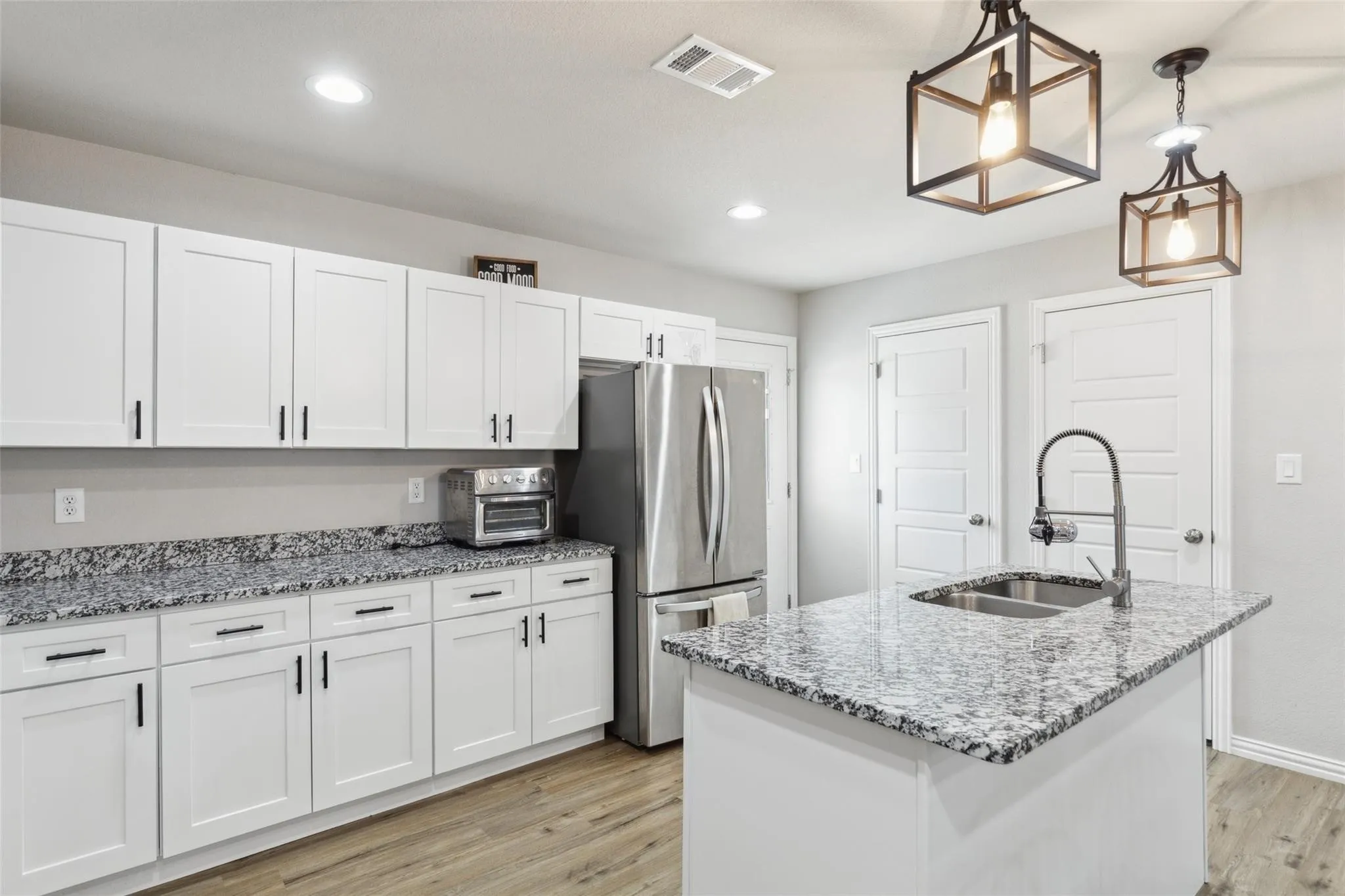 Duplex For Rent in Tarrant County , 5816 Grayson Street Street, Fort Worth, Texas 76119, 3 Bedroom, 3 Bathroom, Garage spaces, 1,250 Sqft, built in 2024, mls#21323687, Real Estate Agent in Fort Worth, Homes For Rent in Tarrant county, Homes For Rent in Fort Worth, Realtor in Fort Worth Texas, Real Estate Brokerage Independent Realty Texas, Luminita Cordes Realtor