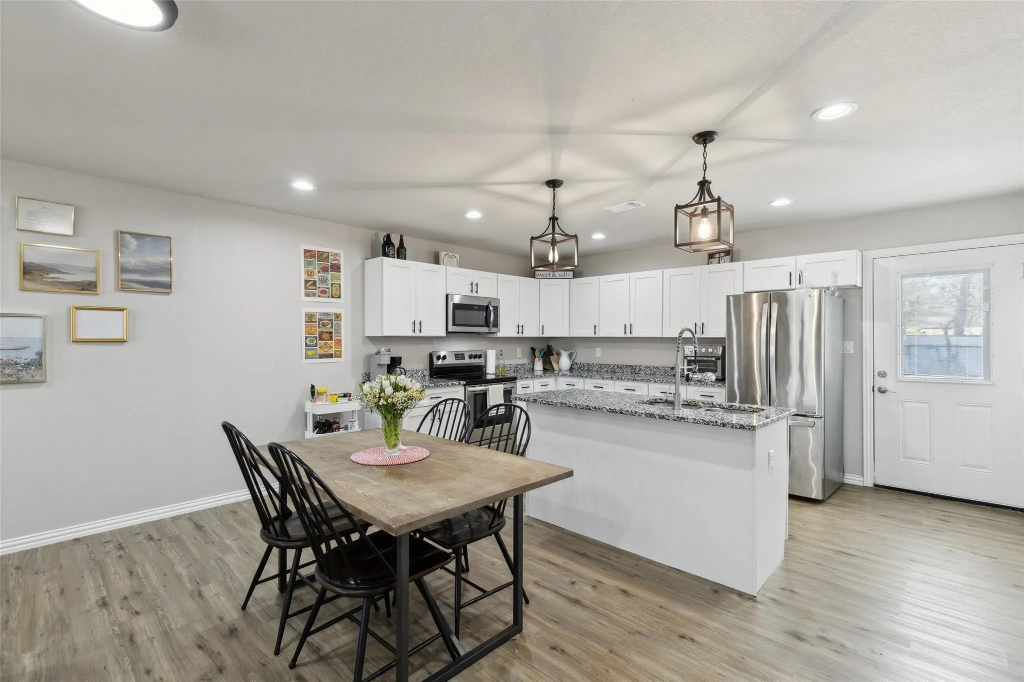 Duplex For Rent in Tarrant County , 5816 Grayson Street Street, Fort Worth, Texas 76119, 3 Bedroom, 3 Bathroom, Garage spaces, 1,250 Sqft, built in 2024, mls#21323687, Real Estate Agent in Fort Worth, Homes For Rent in Tarrant county, Homes For Rent in Fort Worth, Realtor in Fort Worth Texas, Real Estate Brokerage Independent Realty Texas, Luminita Cordes Realtor