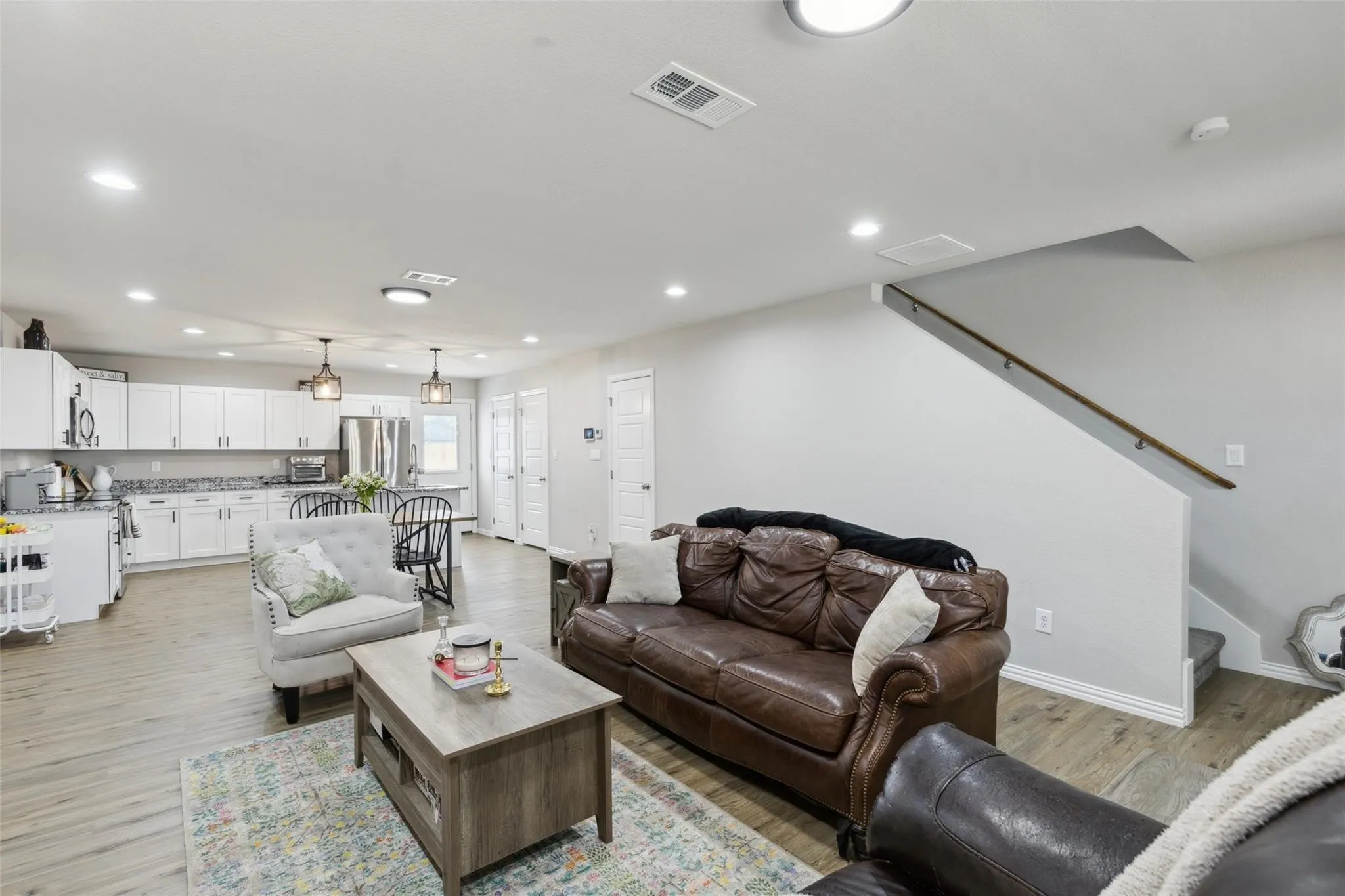 Duplex For Rent in Tarrant County , 5816 Grayson Street Street, Fort Worth, Texas 76119, 3 Bedroom, 3 Bathroom, Garage spaces, 1,250 Sqft, built in 2024, mls#21323687, Real Estate Agent in Fort Worth, Homes For Rent in Tarrant county, Homes For Rent in Fort Worth, Realtor in Fort Worth Texas, Real Estate Brokerage Independent Realty Texas, Luminita Cordes Realtor