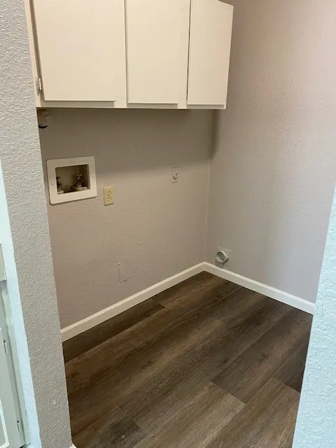 Single Family Residence For Rent in Tarrant County , 805 Melville Drive, Arlington, Texas 76015, 3 Bedroom, 2 Bathroom, 2 Garage spaces, 1,146 Sqft, built in 1986, mls#21323691, Real Estate Agent in Arlington, Homes For Rent in Tarrant county, Homes For Rent in Arlington, Realtor in Arlington Texas, Real Estate Brokerage Independent Realty Texas, Luminita Cordes Realtor