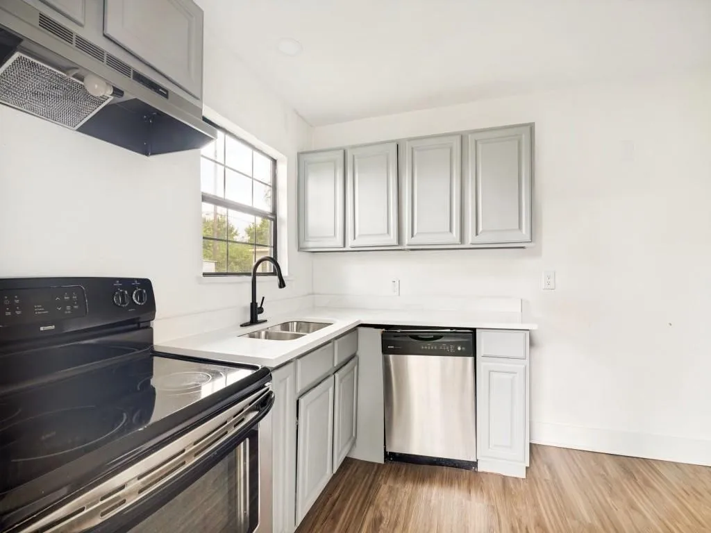 Single Family Residence For Rent in Dallas County , 616 Leyenda Drive, Mesquite, Texas 75149, 3 Bedroom, 2 Bathroom, Garage spaces, 928 Sqft, built in 1954, mls#21323716, Real Estate Agent in Mesquite, Homes For Rent in Dallas county, Homes For Rent in Mesquite, Realtor in Mesquite Texas, Real Estate Brokerage Independent Realty Texas, Luminita Cordes Realtor