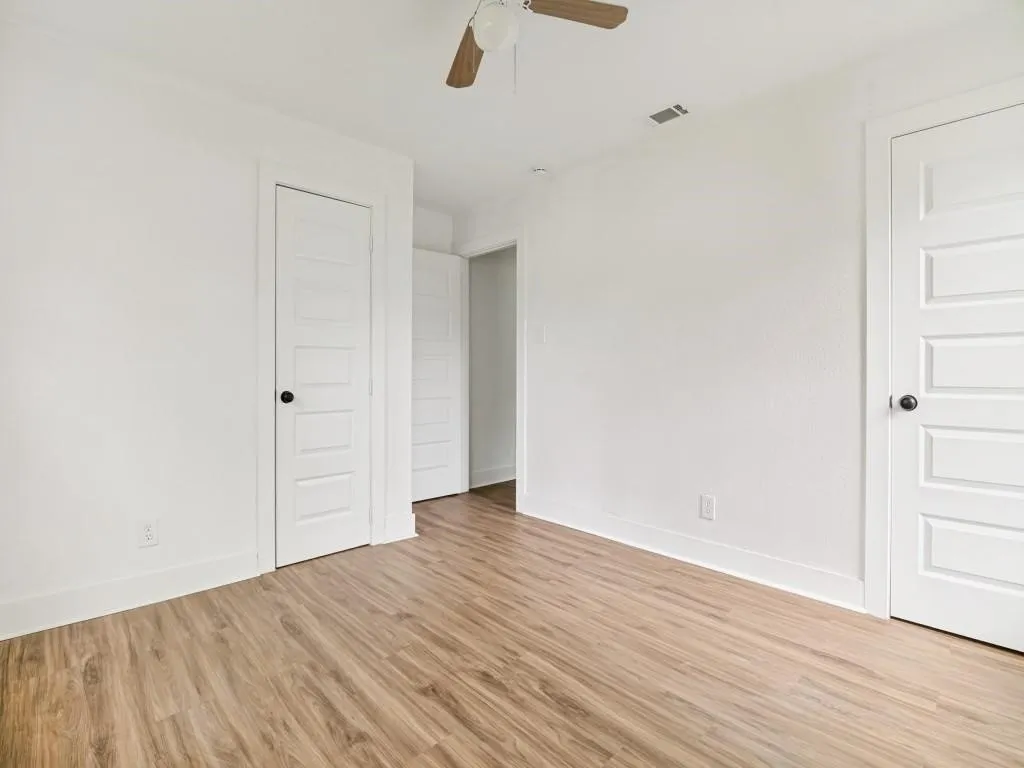 Single Family Residence For Rent in Dallas County , 616 Leyenda Drive, Mesquite, Texas 75149, 3 Bedroom, 2 Bathroom, Garage spaces, 928 Sqft, built in 1954, mls#21323716, Real Estate Agent in Mesquite, Homes For Rent in Dallas county, Homes For Rent in Mesquite, Realtor in Mesquite Texas, Real Estate Brokerage Independent Realty Texas, Luminita Cordes Realtor