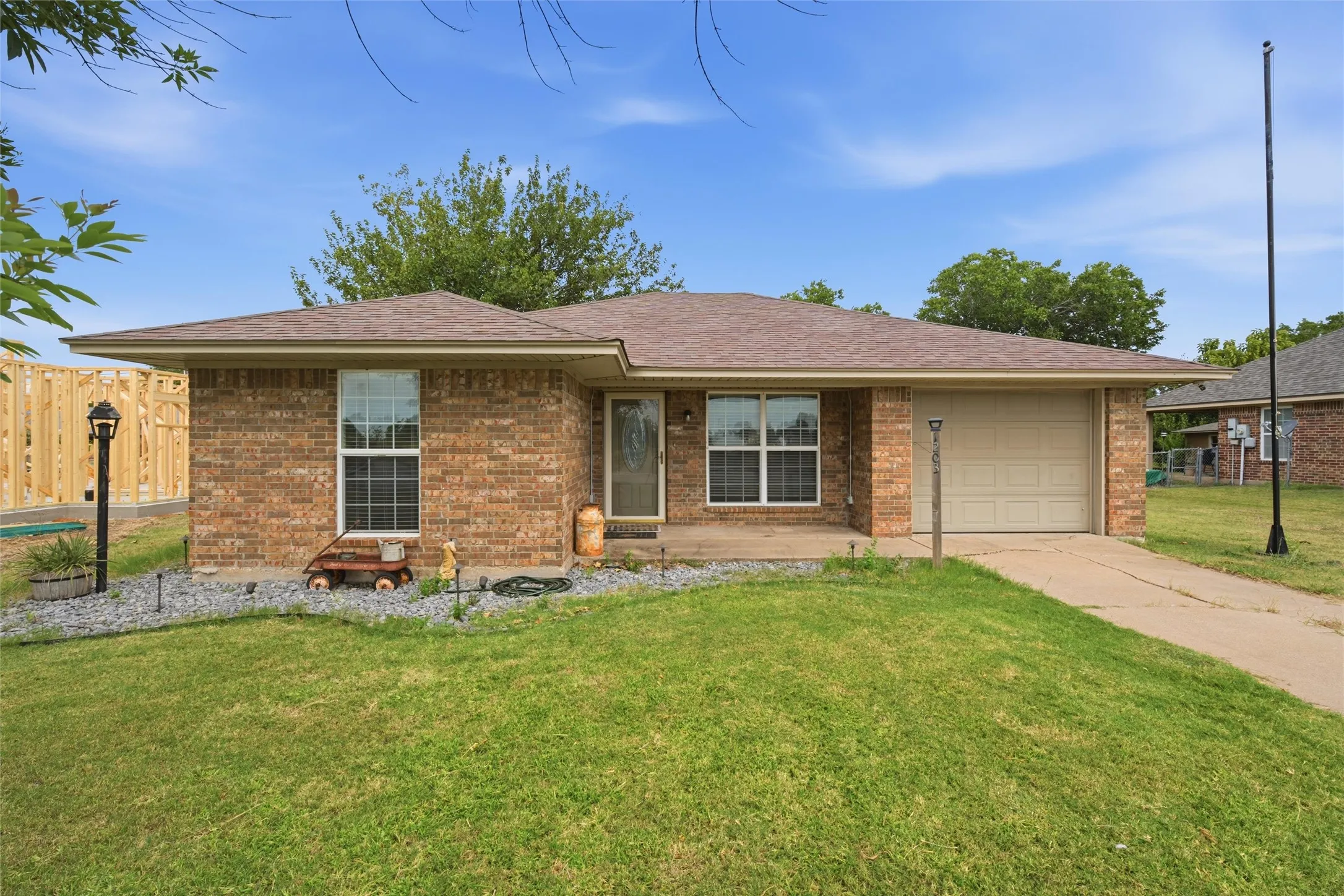 Single Family Residence For Sale in Mc Lennan County , 1203 N Reagan Street, West, Texas 76691, 3 Bedroom, 1 Bathroom, Garage spaces, 1,365 Sqft, built in 1971, Price $270,000, mls#21323704, Real Estate Agent in West, Homes For Sale in Mc Lennan county, Homes For Sale in West, Realtor in West Texas, Real Estate Brokerage Independent Realty Texas, Luminita Cordes Realtor