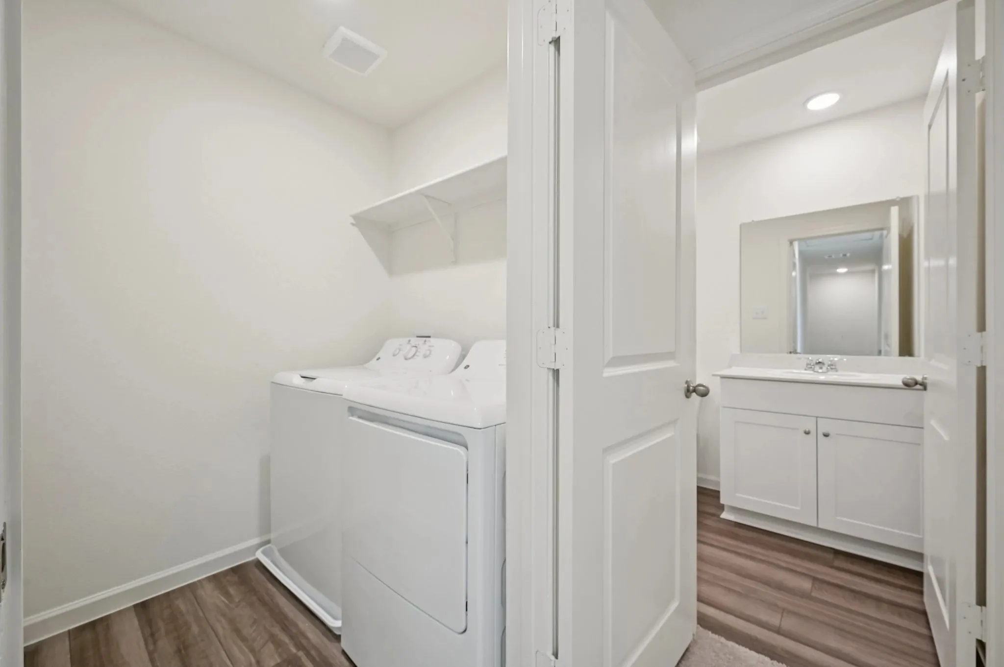 Rayne The Rayne Laundry Room