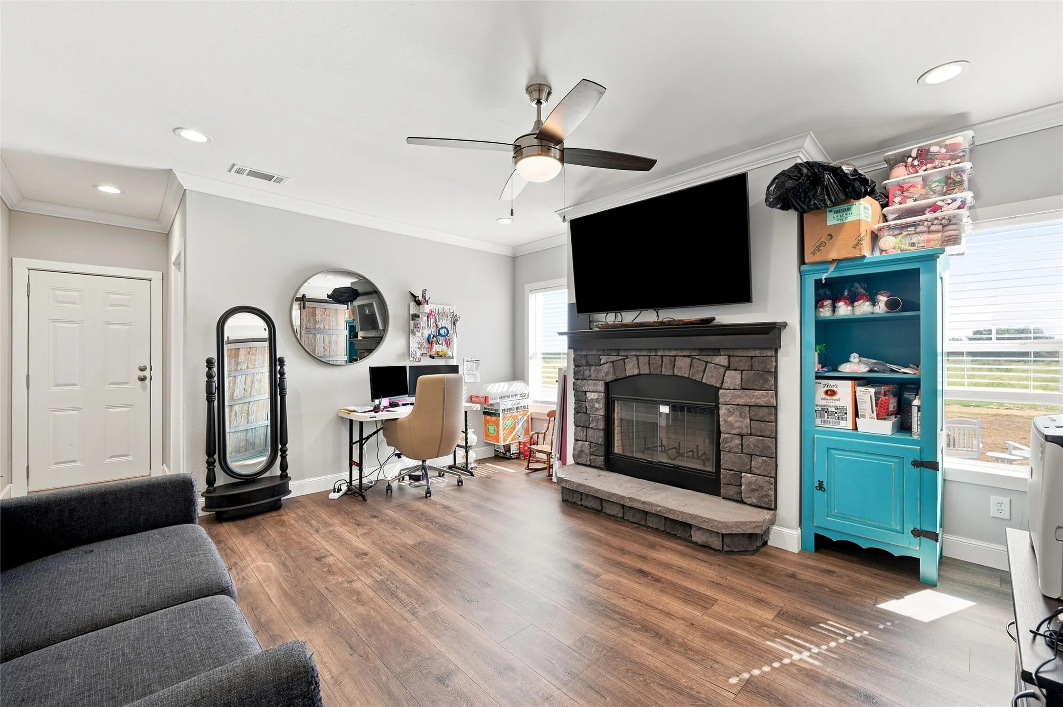 Single Family Residence For Sale in Hill County , 404 Hcr 3258, Mount Calm, Texas 76673, 4 Bedroom, 3 Bathroom, 4 Garage spaces, 2,190 Sqft, built in 2023, mls#21323586, Real Estate Agent in Mount Calm, Homes For Sale in Hill county, Homes For Sale in Mount Calm, Realtor in Mount Calm Texas, Real Estate Brokerage Independent Realty Texas, Luminita Cordes Realtor