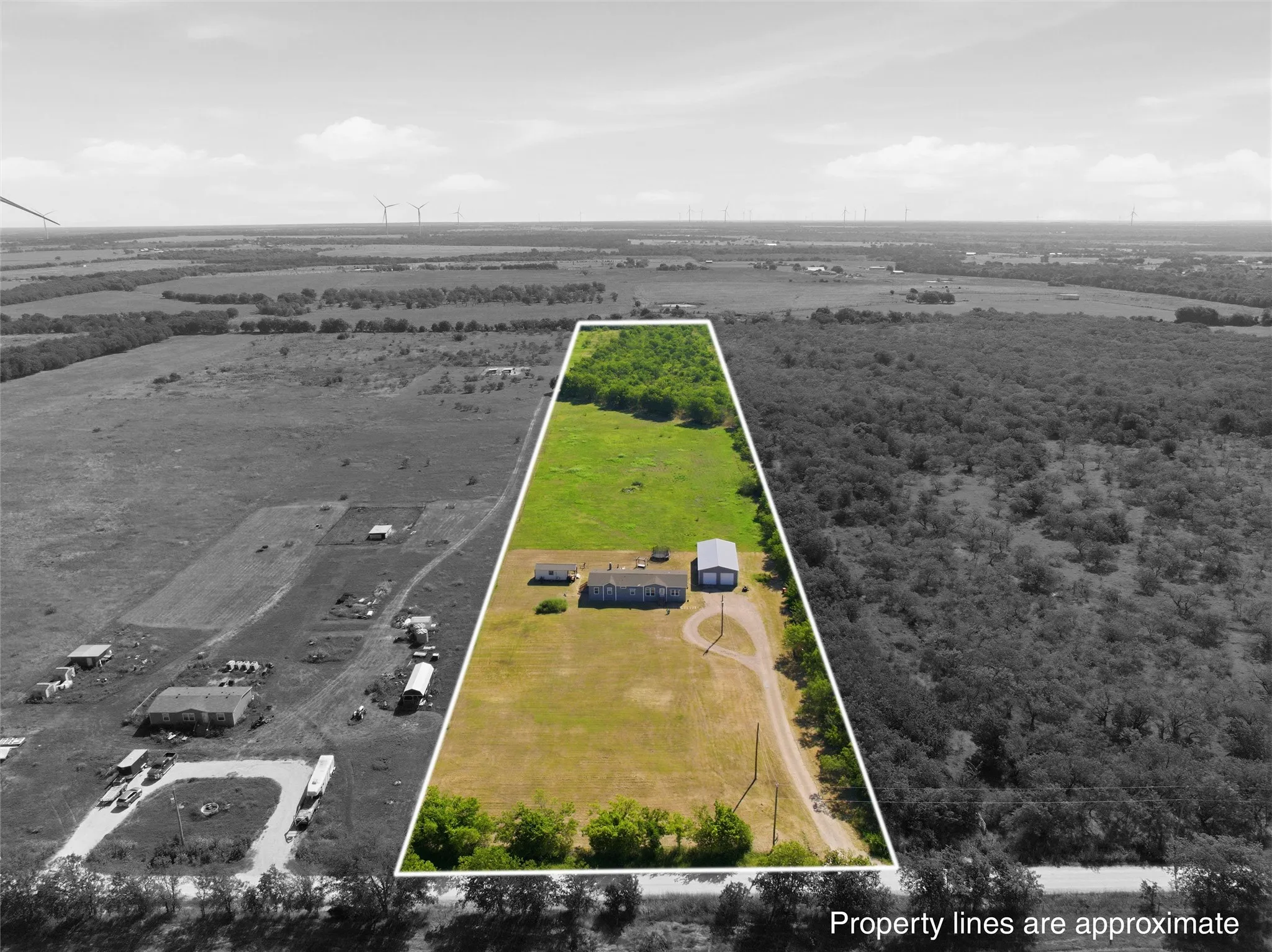 Single Family Residence For Sale in Hill County , 404 Hcr 3258, Mount Calm, Texas 76673, 4 Bedroom, 3 Bathroom, 4 Garage spaces, 2,190 Sqft, built in 2023, mls#21323586, Real Estate Agent in Mount Calm, Homes For Sale in Hill county, Homes For Sale in Mount Calm, Realtor in Mount Calm Texas, Real Estate Brokerage Independent Realty Texas, Luminita Cordes Realtor