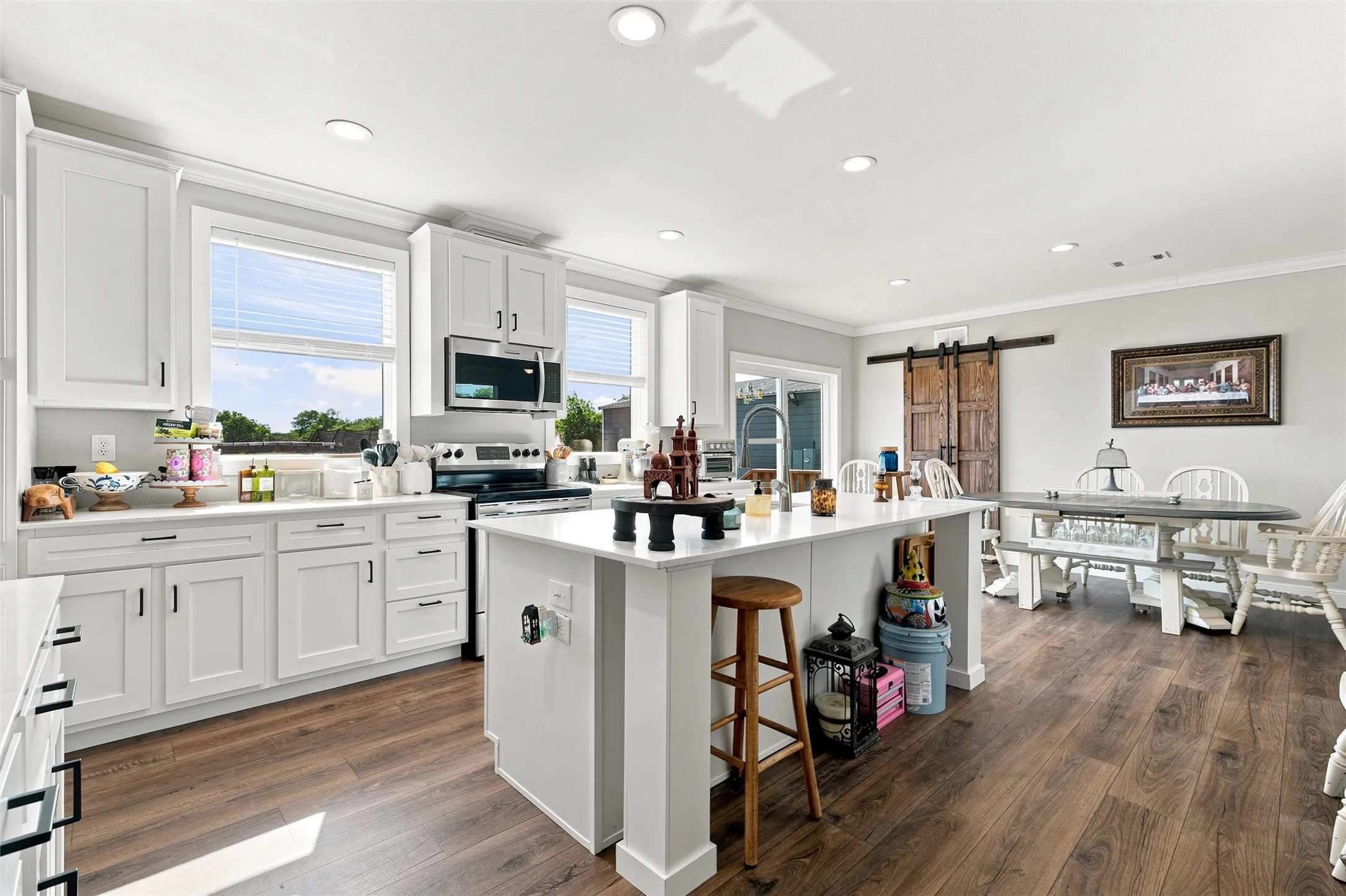 Single Family Residence For Sale in Hill County , 404 Hcr 3258, Mount Calm, Texas 76673, 4 Bedroom, 3 Bathroom, 4 Garage spaces, 2,190 Sqft, built in 2023, mls#21323586, Real Estate Agent in Mount Calm, Homes For Sale in Hill county, Homes For Sale in Mount Calm, Realtor in Mount Calm Texas, Real Estate Brokerage Independent Realty Texas, Luminita Cordes Realtor