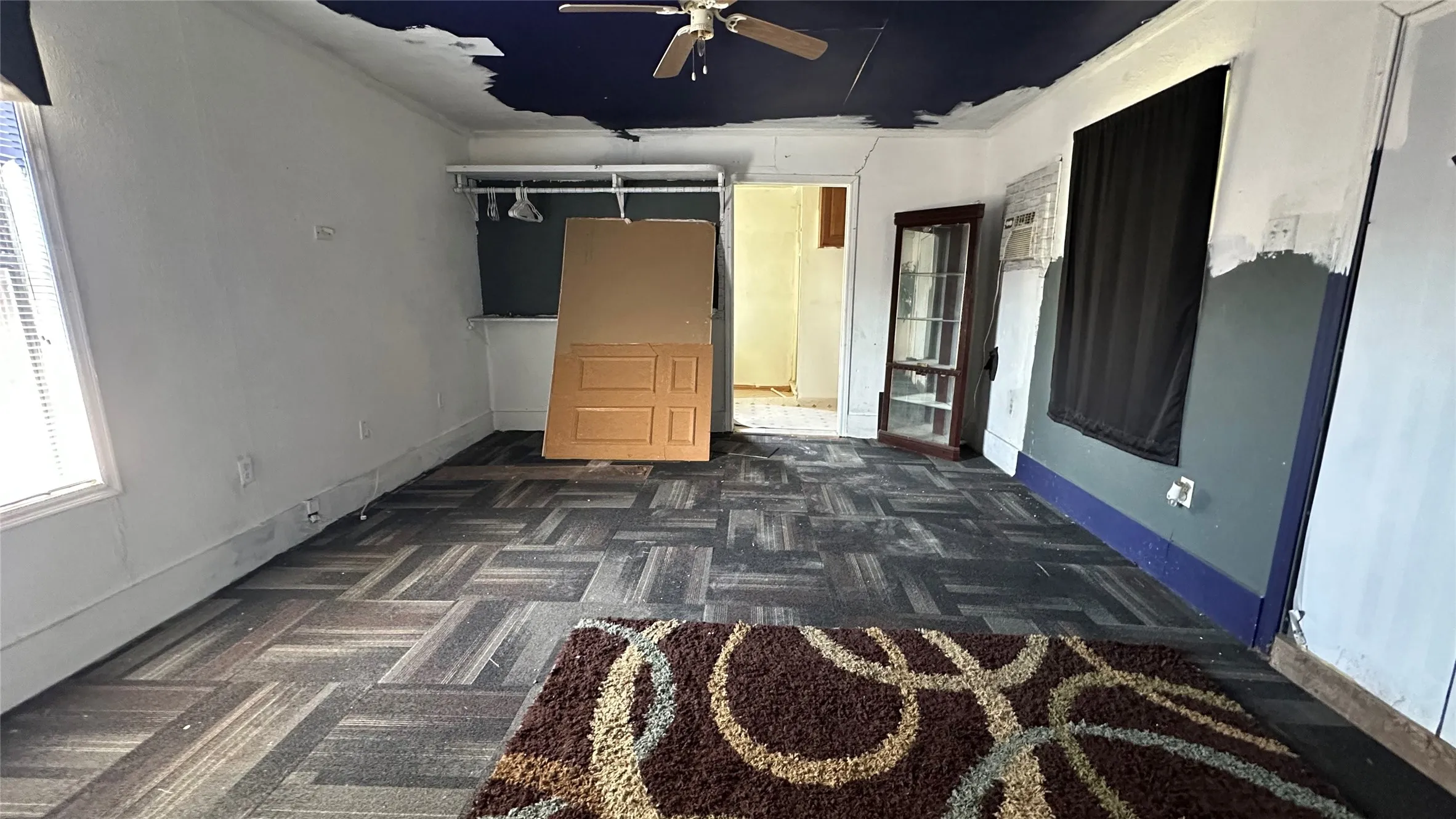 Single Family Residence For Sale in Dallas County , 3815 Alsbury Street, Dallas, Texas 75216, 3 Bedrooms, 1 Bathroom, 1 Garage spaces, 1,008 Sqft, built in 1959, Price $170,000, mls#21312999, Real Estate Agent in Dallas, Homes For Sale in Dallas county, Homes For Sale in Dallas, Realtor in Dallas Texas, Real Estate Brokerage Independent Realty Texas, Luminita Cordes Realtor