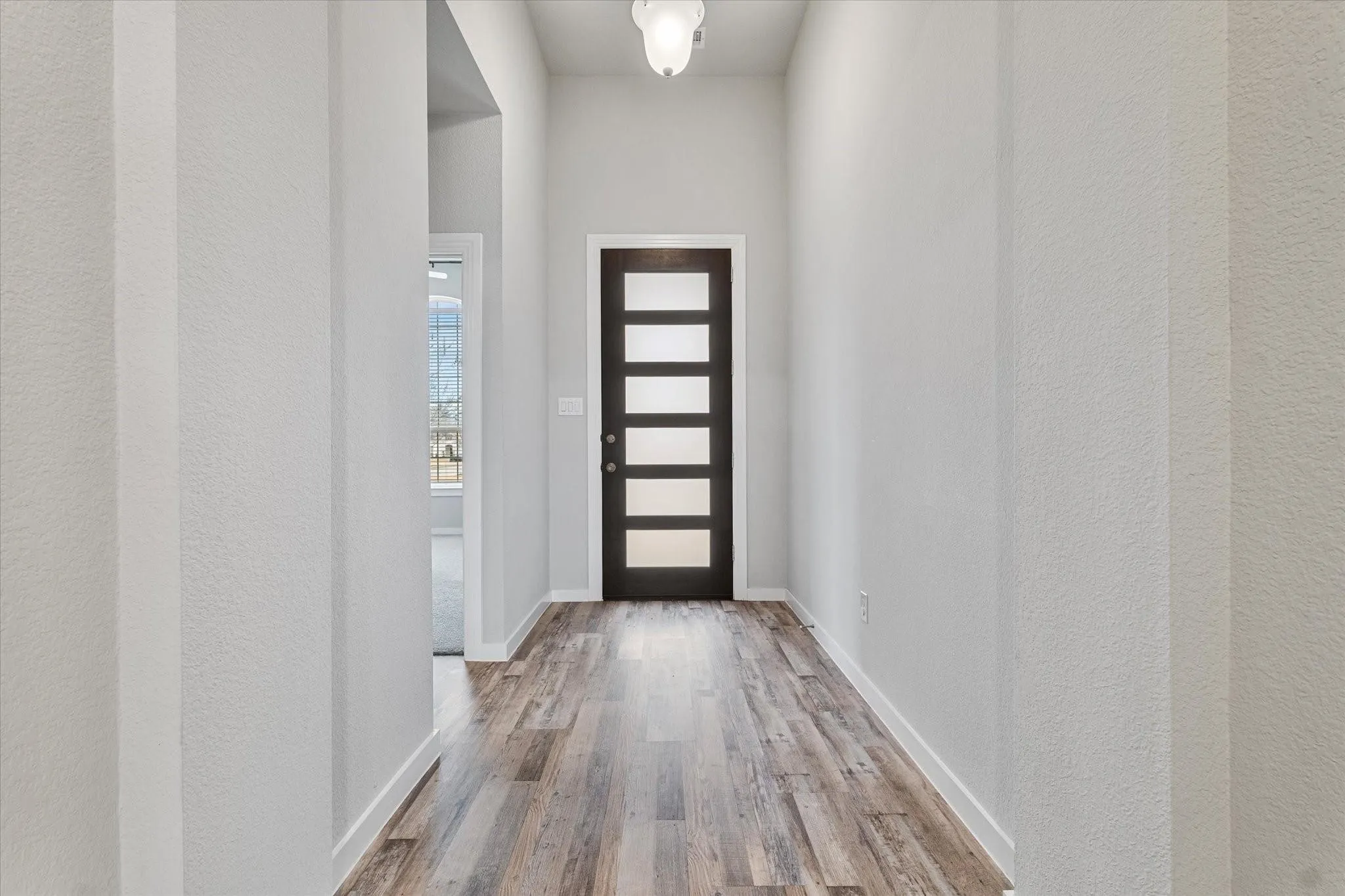 Single Family Residence For Rent in Denton County , 1100 Parkstone Drive, Little Elm, Texas 76227, 4 Bedroom, 3 Bathroom, 2 Garage spaces, 2,253 Sqft, built in 2019, mls#21323046, Real Estate Agent in Little Elm, Homes For Rent in Denton county, Homes For Rent in Little Elm, Realtor in Little Elm Texas, Real Estate Brokerage Independent Realty Texas, Luminita Cordes Realtor