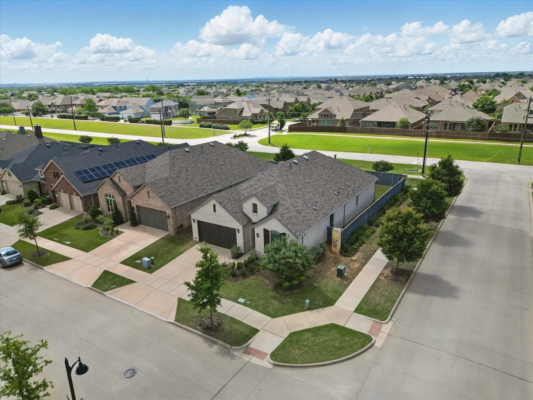 Single Family Residence For Rent in Denton County , 1100 Parkstone Drive, Little Elm, Texas 76227, 4 Bedroom, 3 Bathroom, 2 Garage spaces, 2,253 Sqft, built in 2019, mls#21323046, Real Estate Agent in Little Elm, Homes For Rent in Denton county, Homes For Rent in Little Elm, Realtor in Little Elm Texas, Real Estate Brokerage Independent Realty Texas, Luminita Cordes Realtor