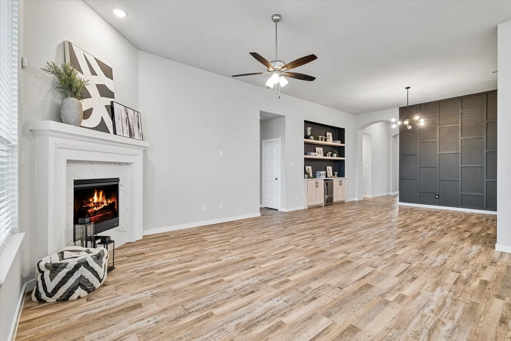 Single Family Residence For Rent in Denton County , 1100 Parkstone Drive, Little Elm, Texas 76227, 4 Bedroom, 3 Bathroom, 2 Garage spaces, 2,253 Sqft, built in 2019, mls#21323046, Real Estate Agent in Little Elm, Homes For Rent in Denton county, Homes For Rent in Little Elm, Realtor in Little Elm Texas, Real Estate Brokerage Independent Realty Texas, Luminita Cordes Realtor