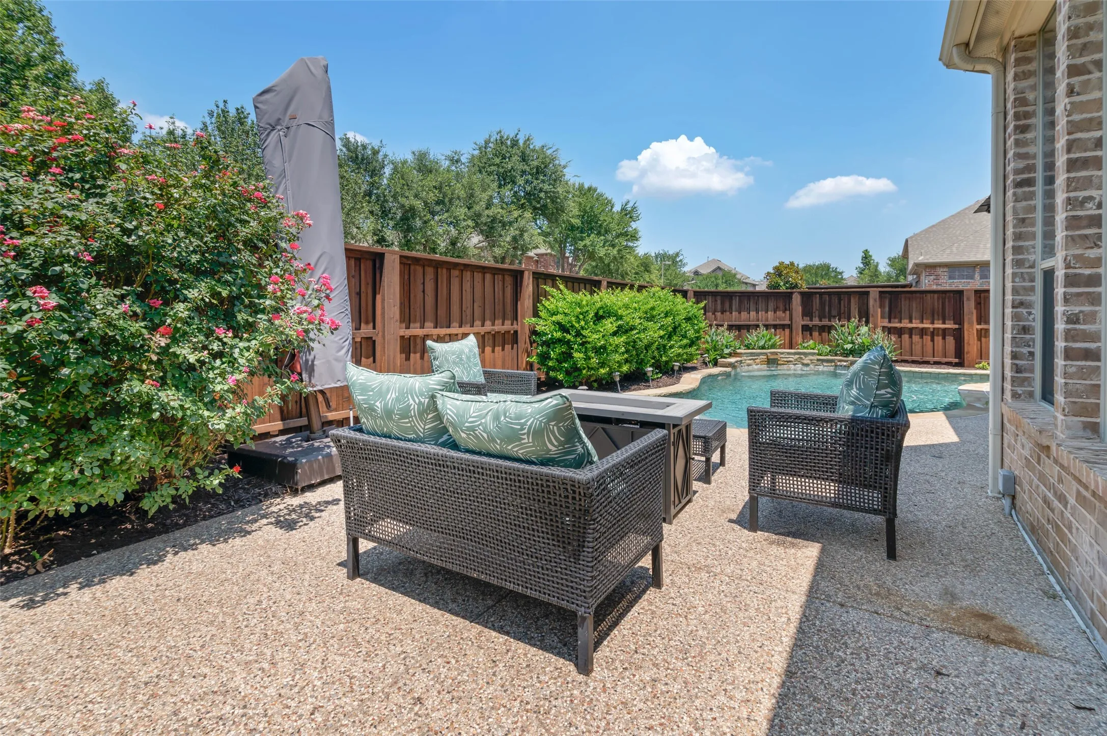 Single Family Residence For Sale in Collin County , 964 Cougar Drive, Allen, Texas 75013, 4 Bedroom, 3 Bathroom, 2 Garage spaces, 3,039 Sqft, built in 2008, mls#21322283, Real Estate Agent in Allen, Homes For Sale in Collin county, Homes For Sale in Allen, Realtor in Allen Texas, Real Estate Brokerage Independent Realty Texas, Luminita Cordes Realtor