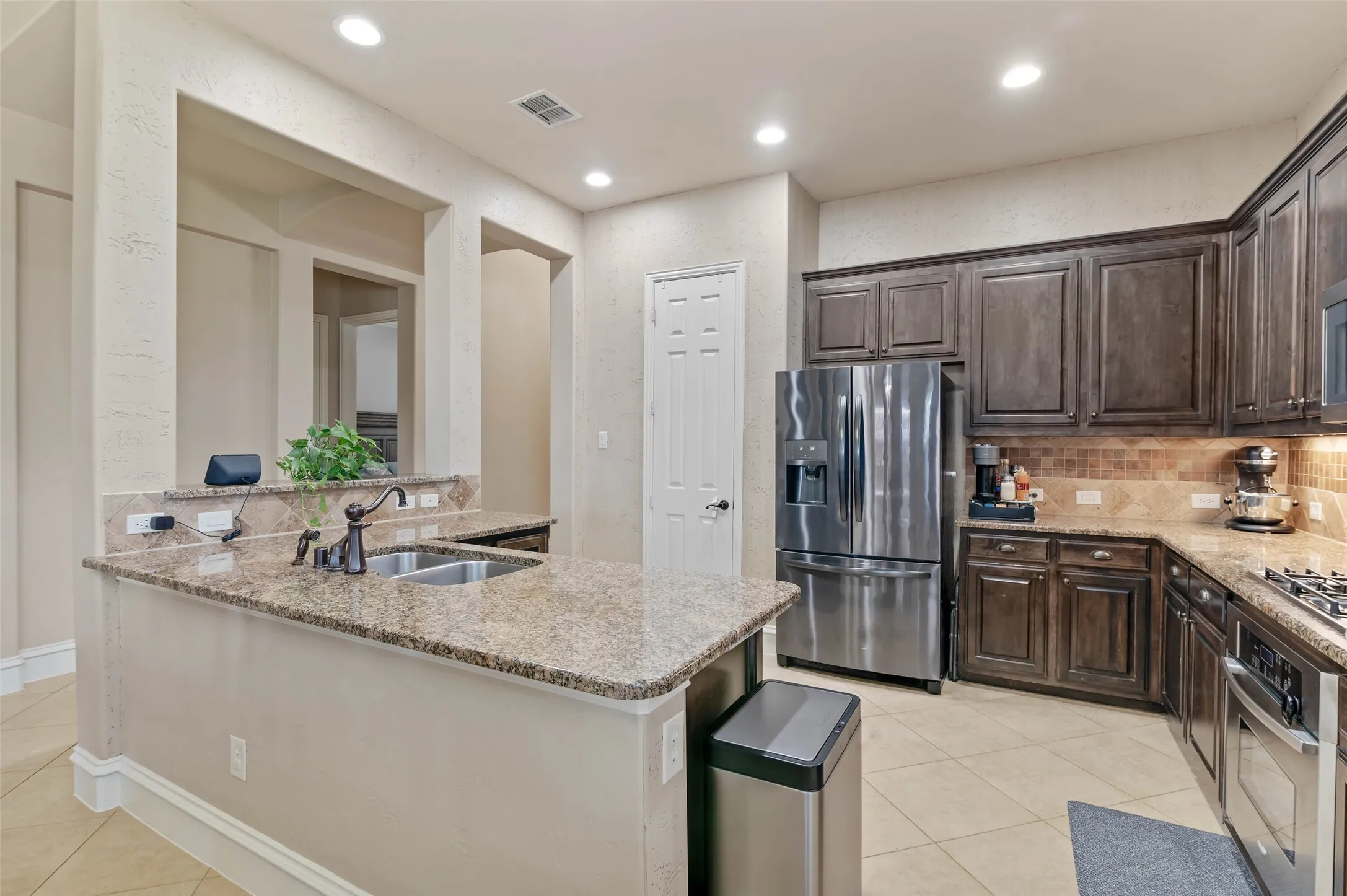 Single Family Residence For Sale in Collin County , 964 Cougar Drive, Allen, Texas 75013, 4 Bedroom, 3 Bathroom, 2 Garage spaces, 3,039 Sqft, built in 2008, mls#21322283, Real Estate Agent in Allen, Homes For Sale in Collin county, Homes For Sale in Allen, Realtor in Allen Texas, Real Estate Brokerage Independent Realty Texas, Luminita Cordes Realtor