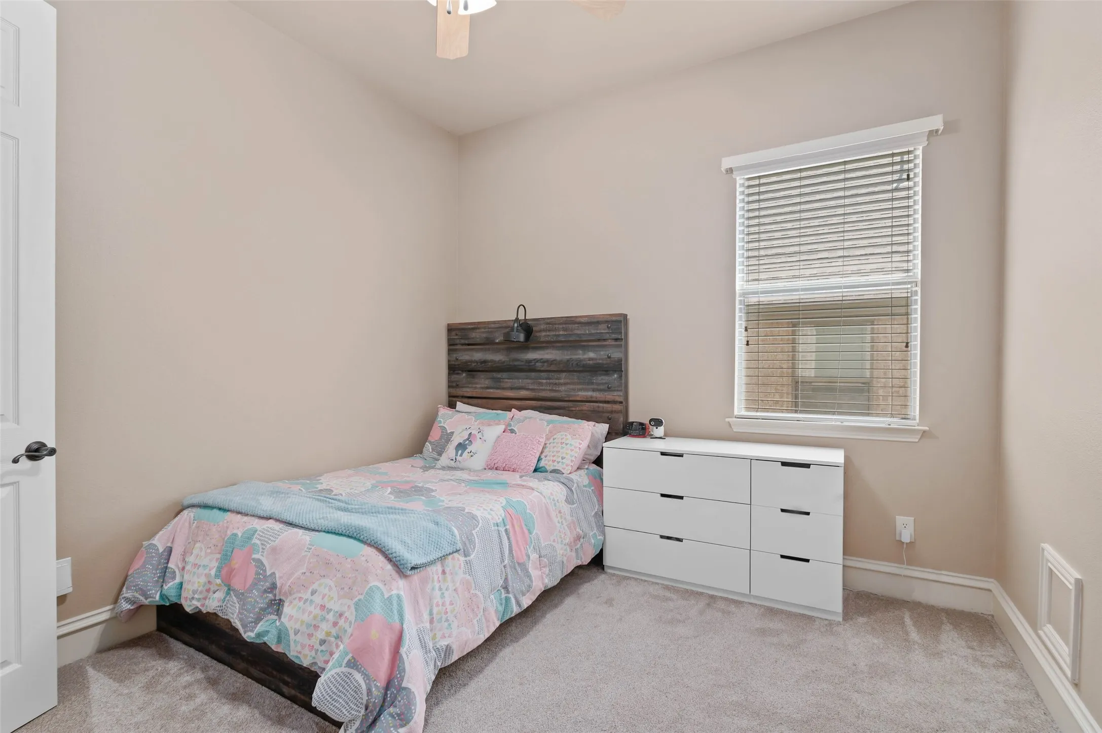 Single Family Residence For Sale in Collin County , 964 Cougar Drive, Allen, Texas 75013, 4 Bedroom, 3 Bathroom, 2 Garage spaces, 3,039 Sqft, built in 2008, mls#21322283, Real Estate Agent in Allen, Homes For Sale in Collin county, Homes For Sale in Allen, Realtor in Allen Texas, Real Estate Brokerage Independent Realty Texas, Luminita Cordes Realtor