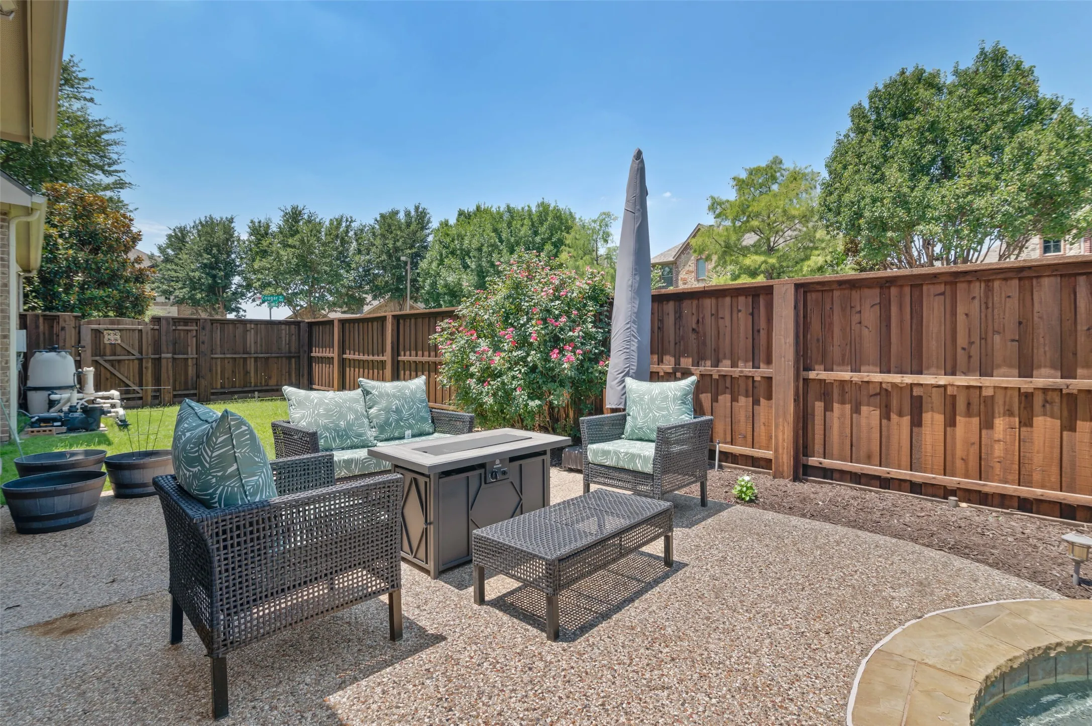 Single Family Residence For Sale in Collin County , 964 Cougar Drive, Allen, Texas 75013, 4 Bedroom, 3 Bathroom, 2 Garage spaces, 3,039 Sqft, built in 2008, mls#21322283, Real Estate Agent in Allen, Homes For Sale in Collin county, Homes For Sale in Allen, Realtor in Allen Texas, Real Estate Brokerage Independent Realty Texas, Luminita Cordes Realtor
