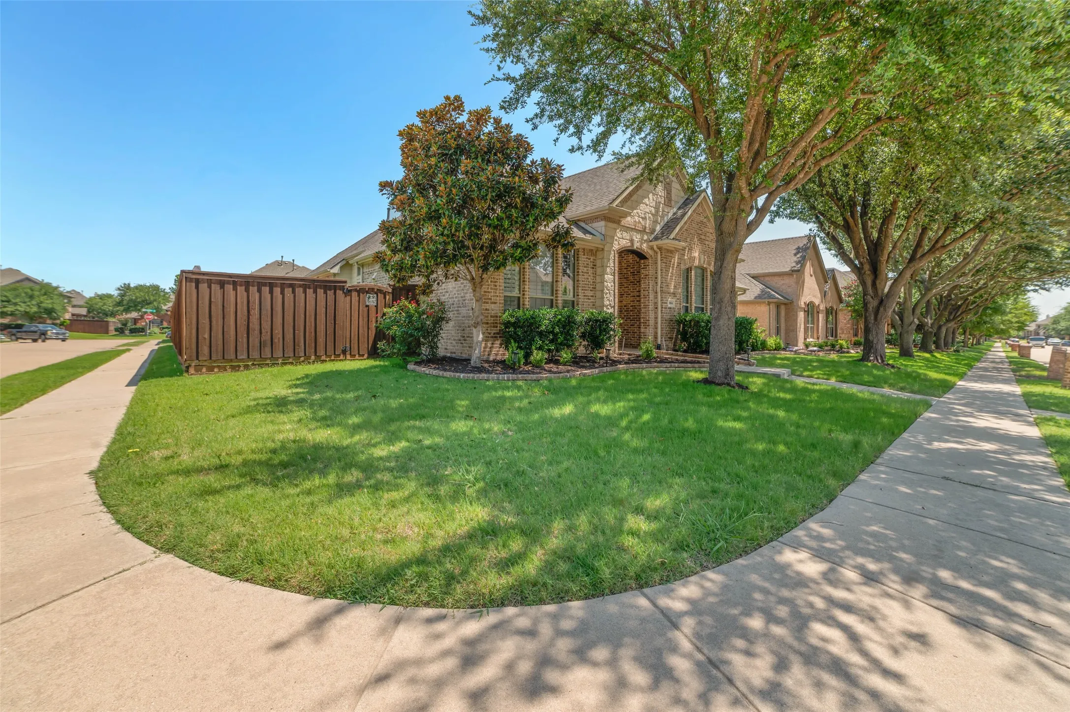 Single Family Residence For Sale in Collin County , 964 Cougar Drive, Allen, Texas 75013, 4 Bedroom, 3 Bathroom, 2 Garage spaces, 3,039 Sqft, built in 2008, mls#21322283, Real Estate Agent in Allen, Homes For Sale in Collin county, Homes For Sale in Allen, Realtor in Allen Texas, Real Estate Brokerage Independent Realty Texas, Luminita Cordes Realtor
