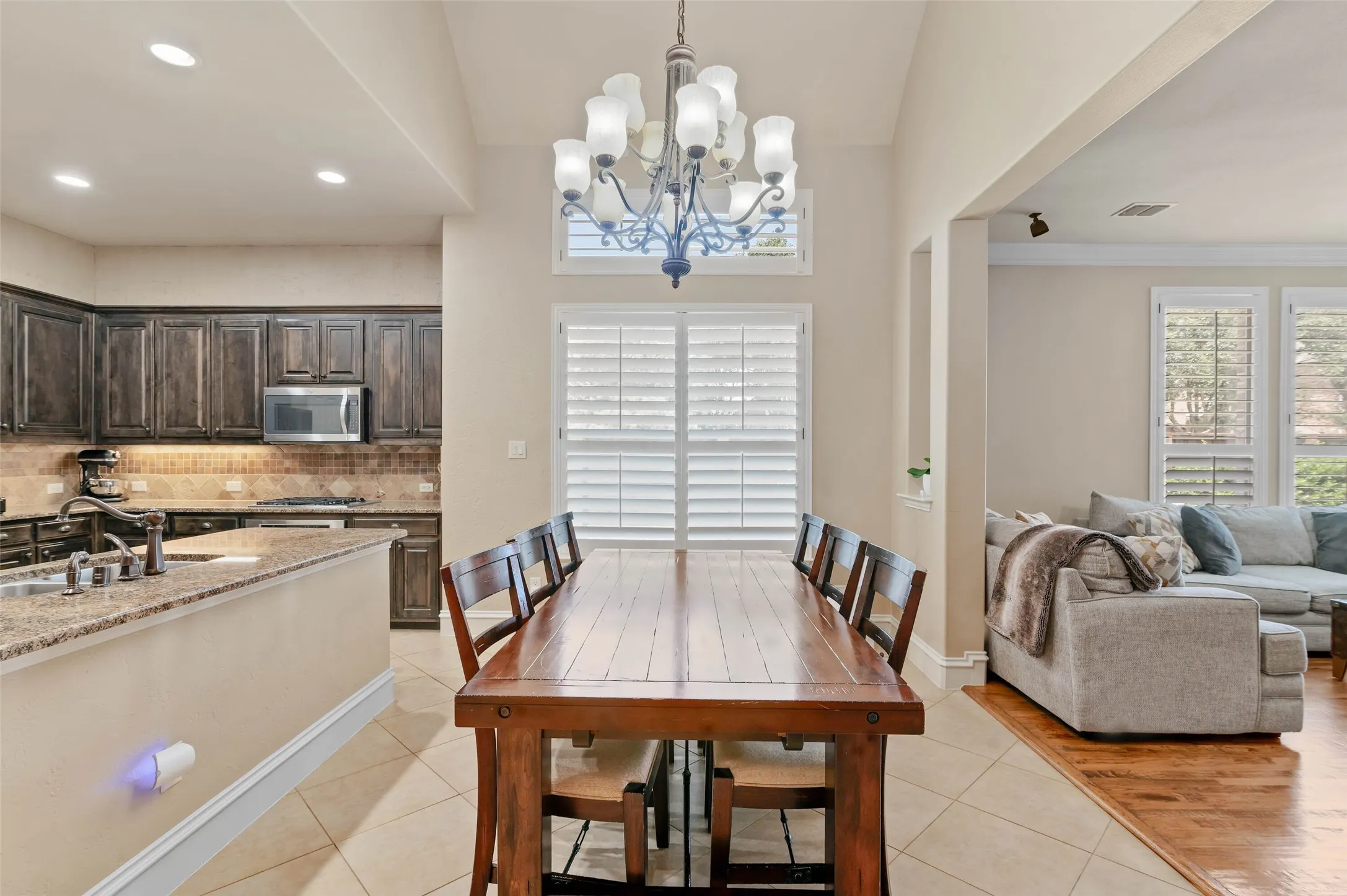 Single Family Residence For Sale in Collin County , 964 Cougar Drive, Allen, Texas 75013, 4 Bedroom, 3 Bathroom, 2 Garage spaces, 3,039 Sqft, built in 2008, mls#21322283, Real Estate Agent in Allen, Homes For Sale in Collin county, Homes For Sale in Allen, Realtor in Allen Texas, Real Estate Brokerage Independent Realty Texas, Luminita Cordes Realtor
