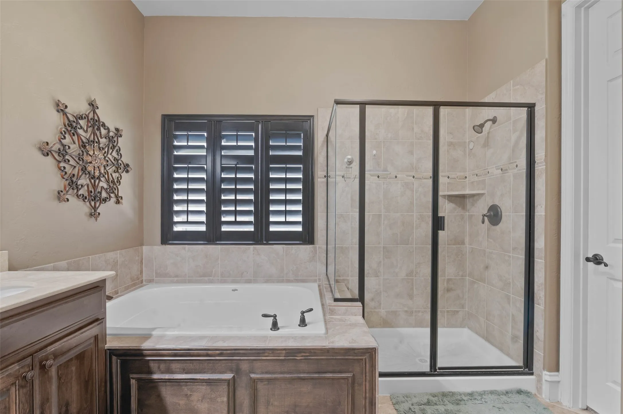 Single Family Residence For Sale in Collin County , 964 Cougar Drive, Allen, Texas 75013, 4 Bedroom, 3 Bathroom, 2 Garage spaces, 3,039 Sqft, built in 2008, mls#21322283, Real Estate Agent in Allen, Homes For Sale in Collin county, Homes For Sale in Allen, Realtor in Allen Texas, Real Estate Brokerage Independent Realty Texas, Luminita Cordes Realtor