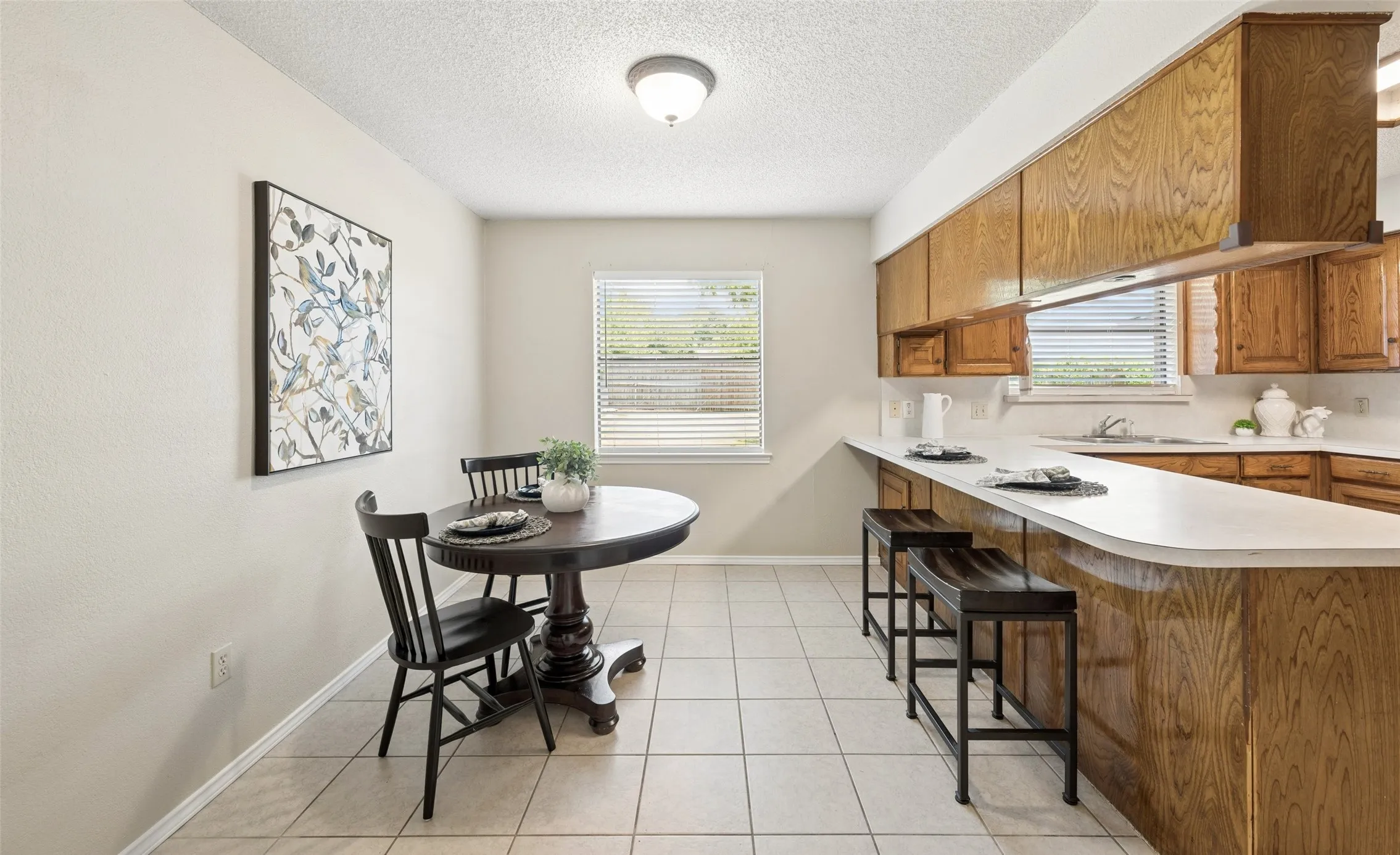 Single Family Residence For Sale in Tarrant County , 5341 Bob Drive, North Richland Hills, Texas 76180, 3 Bedroom, 2 Bathroom, 2 Garage spaces, 1,857 Sqft, built in 1984, mls#21315767, Real Estate Agent in North Richland Hills, Homes For Sale in Tarrant county, Homes For Sale in North Richland Hills, Realtor in North Richland Hills Texas, Real Estate Brokerage Independent Realty Texas, Luminita Cordes Realtor