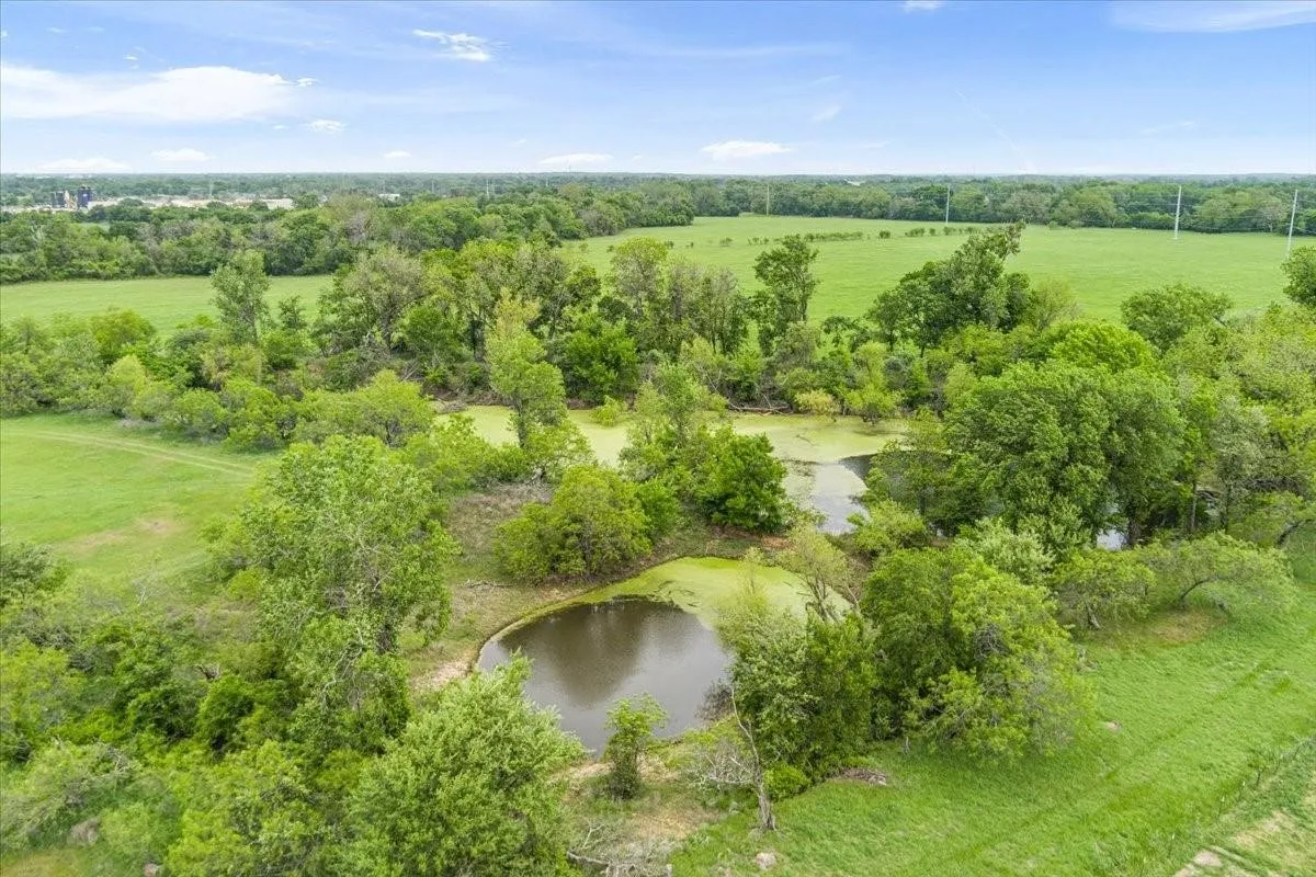 Improved Land For Sale in Mc Lennan County , TBD S 3RD ST, Waco, Texas 76706, 0, 0, Garage spaces, 0 Sqft, built in 1988, mls#21323473, Real Estate Agent in Waco, Homes For Sale in Mc Lennan county, Homes For Sale in Waco, Realtor in Waco Texas, Real Estate Brokerage Independent Realty Texas, Luminita Cordes Realtor