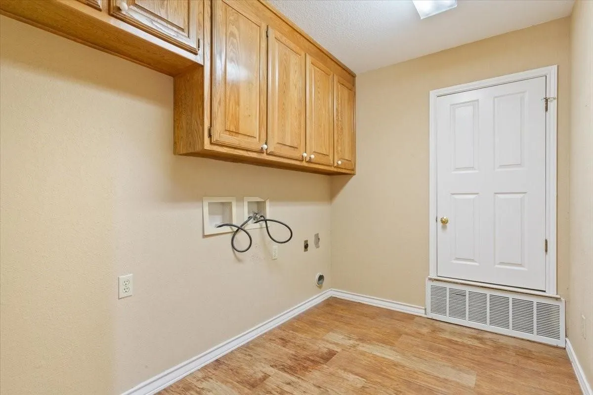 Improved Land For Sale in Mc Lennan County , TBD S 3RD ST, Waco, Texas 76706, 0, 0, Garage spaces, 0 Sqft, built in 1988, mls#21323473, Real Estate Agent in Waco, Homes For Sale in Mc Lennan county, Homes For Sale in Waco, Realtor in Waco Texas, Real Estate Brokerage Independent Realty Texas, Luminita Cordes Realtor