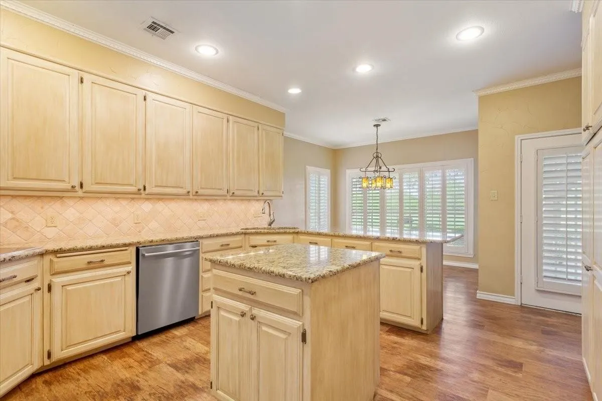 Improved Land For Sale in Mc Lennan County , TBD S 3RD ST, Waco, Texas 76706, 0, 0, Garage spaces, 0 Sqft, built in 1988, mls#21323473, Real Estate Agent in Waco, Homes For Sale in Mc Lennan county, Homes For Sale in Waco, Realtor in Waco Texas, Real Estate Brokerage Independent Realty Texas, Luminita Cordes Realtor