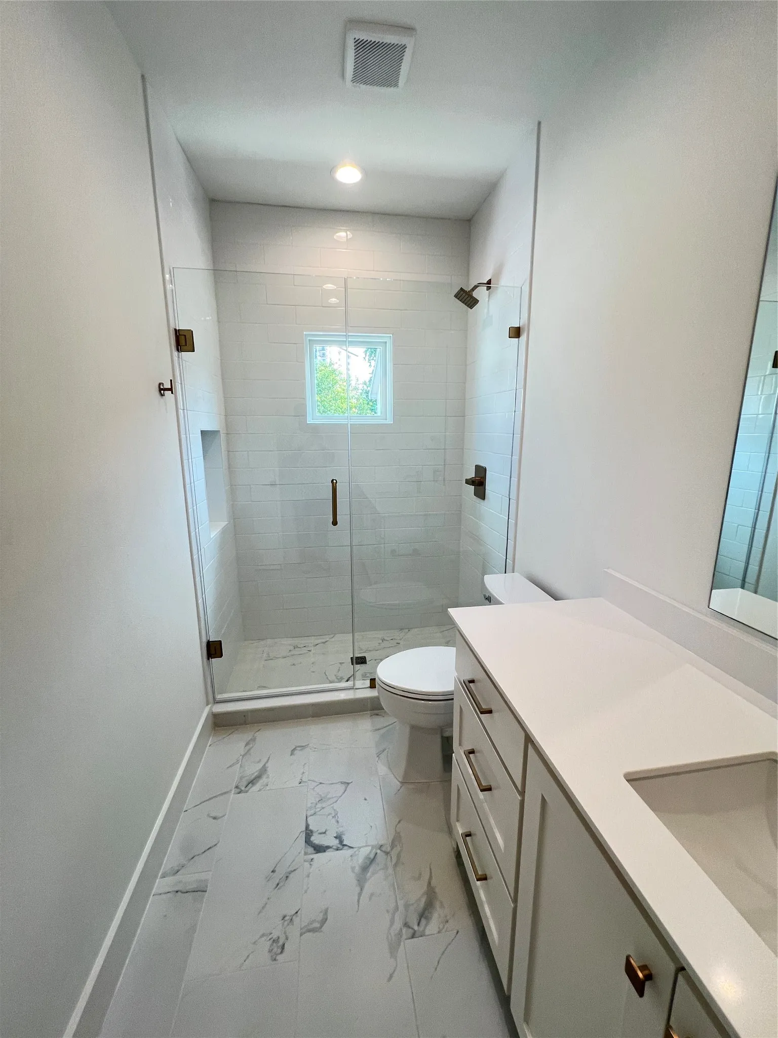 Single Family Residence For Rent in Dallas County , 3303 Homer Street, Dallas, Texas 75206, 7 Bedrooms, 8 Bathrooms, 2 Garage spaces, 3,400 Sqft, built in 2025, Price $16,000, mls#21323601, Real Estate Agent in Dallas, Homes For Rent in Dallas county, Homes For Rent in Dallas, Realtor in Dallas Texas, Real Estate Brokerage Independent Realty Texas, Luminita Cordes Realtor