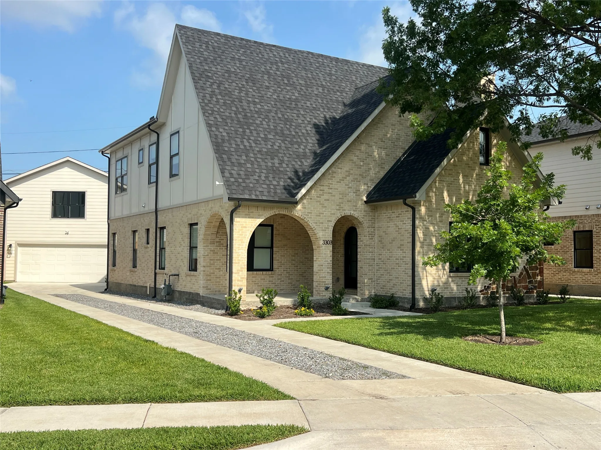 Single Family Residence For Rent in Dallas County , 3303 Homer Street, Dallas, Texas 75206, 7 Bedrooms, 8 Bathrooms, 2 Garage spaces, 3,400 Sqft, built in 2025, Price $16,000, mls#21323601, Real Estate Agent in Dallas, Homes For Rent in Dallas county, Homes For Rent in Dallas, Realtor in Dallas Texas, Real Estate Brokerage Independent Realty Texas, Luminita Cordes Realtor