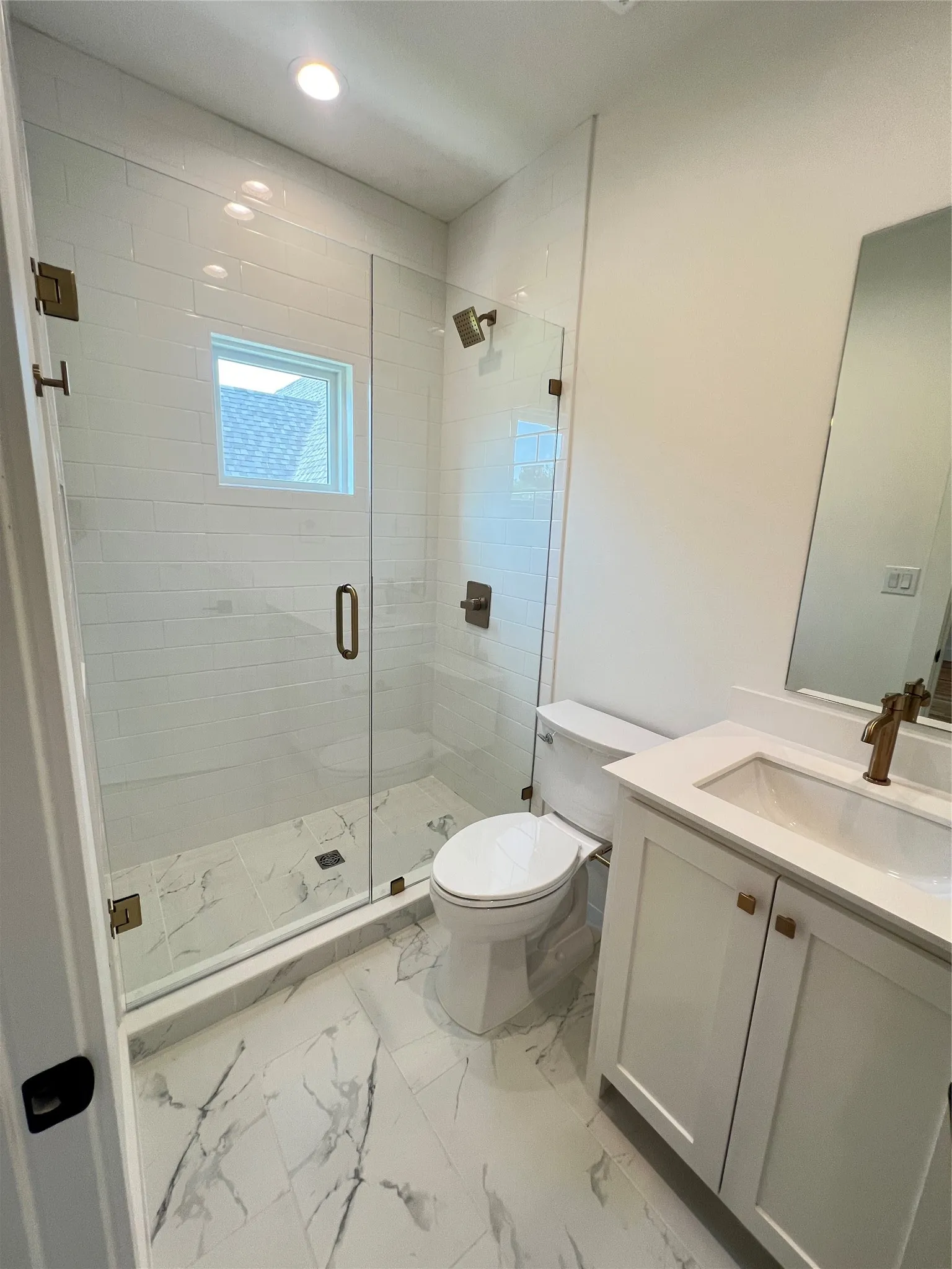 Single Family Residence For Rent in Dallas County , 3303 Homer Street, Dallas, Texas 75206, 7 Bedrooms, 8 Bathrooms, 2 Garage spaces, 3,400 Sqft, built in 2025, Price $16,000, mls#21323601, Real Estate Agent in Dallas, Homes For Rent in Dallas county, Homes For Rent in Dallas, Realtor in Dallas Texas, Real Estate Brokerage Independent Realty Texas, Luminita Cordes Realtor