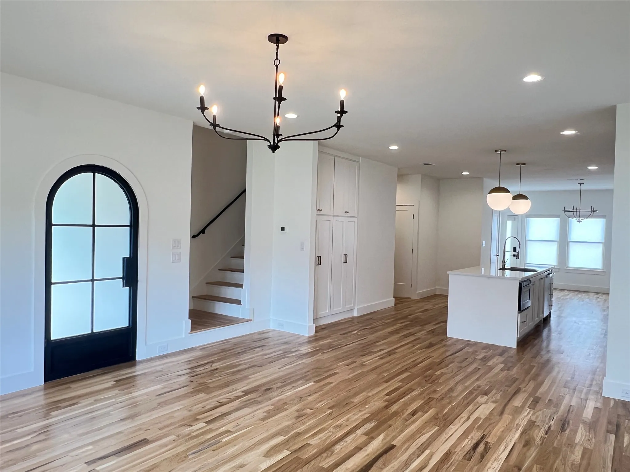 Single Family Residence For Rent in Dallas County , 3303 Homer Street, Dallas, Texas 75206, 7 Bedrooms, 8 Bathrooms, 2 Garage spaces, 3,400 Sqft, built in 2025, Price $16,000, mls#21323601, Real Estate Agent in Dallas, Homes For Rent in Dallas county, Homes For Rent in Dallas, Realtor in Dallas Texas, Real Estate Brokerage Independent Realty Texas, Luminita Cordes Realtor