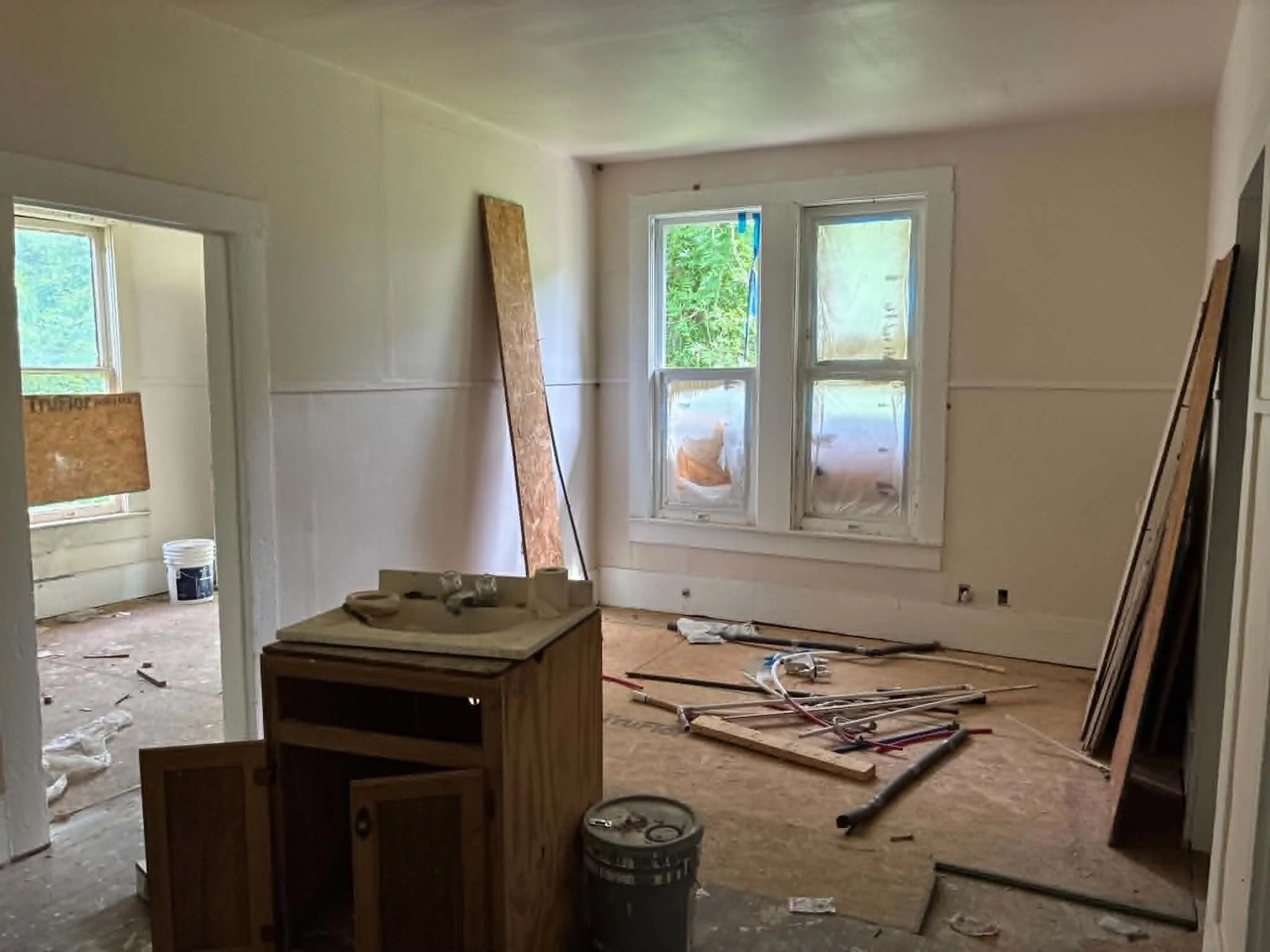 Duplex For Sale in Gregg County , 1408 / 1410 S 12th Street, Longview, Texas 75602, 2 Bedroom, 2 Bathroom, Garage spaces, 0 Sqft, built in 1951, mls#21316647, Real Estate Agent in Longview, Homes For Sale in Gregg county, Homes For Sale in Longview, Realtor in Longview Texas, Real Estate Brokerage Independent Realty Texas, Luminita Cordes Realtor