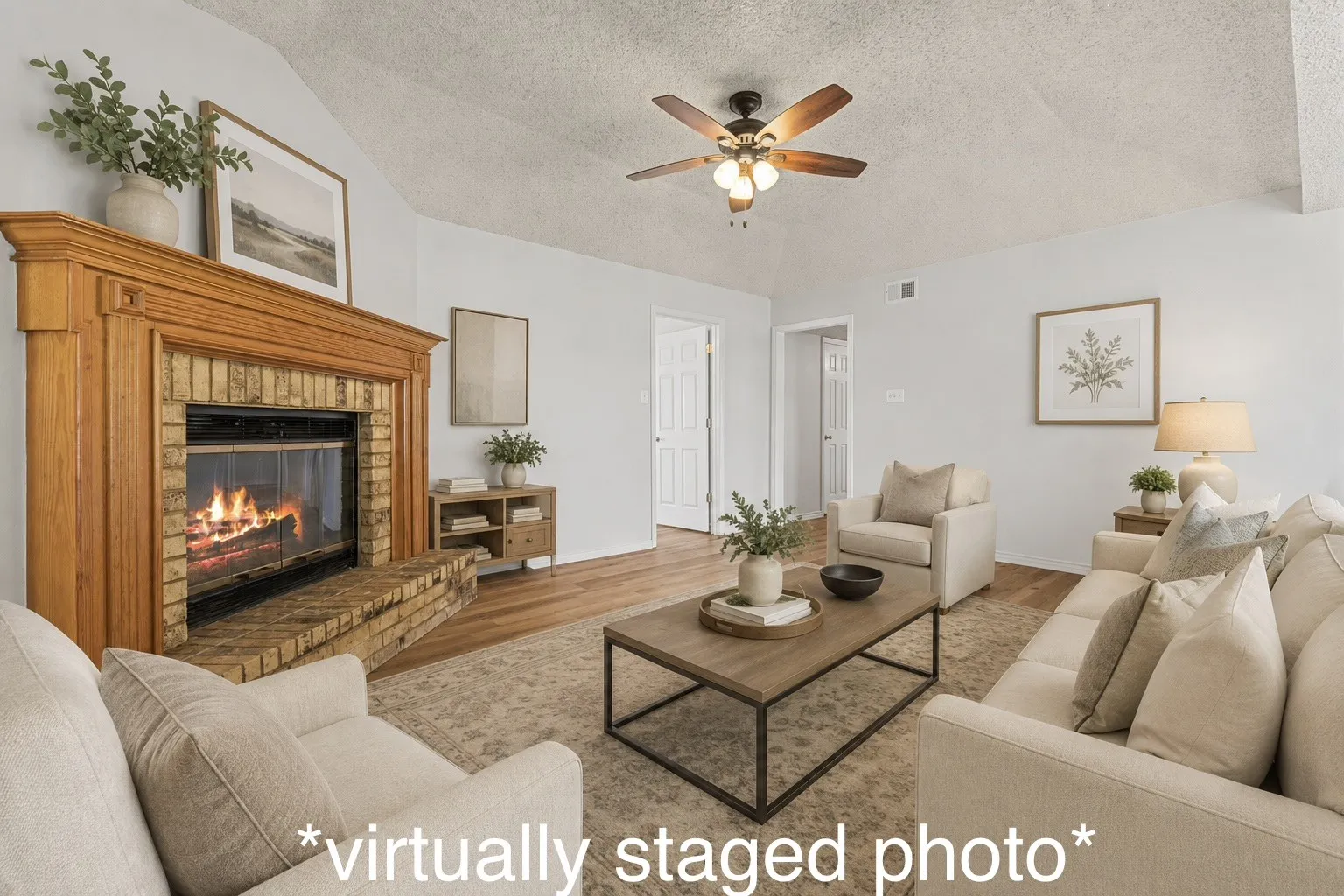 Single Family Residence For Sale in Ellis County , 740 Squire Place, Red Oak, Texas 75154, 3 Bedroom, 2 Bathroom, 2 Garage spaces, 1,625 Sqft, built in 1983, mls#21323825, Real Estate Agent in Red Oak, Homes For Sale in Ellis county, Homes For Sale in Red Oak, Realtor in Red Oak Texas, Real Estate Brokerage Independent Realty Texas, Luminita Cordes Realtor