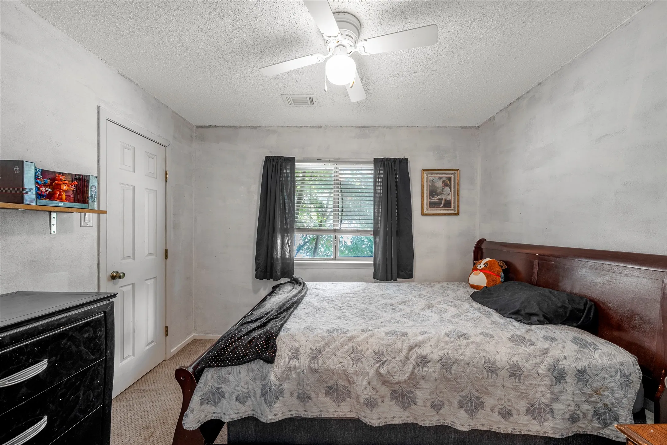 Single Family Residence For Sale in Mc Lennan County , 2105 Real Drive, Woodway, Texas 76712, 4 Bedroom, 2 Bathroom, 2 Garage spaces, 1,563 Sqft, built in 1980, Price $255,000, mls#21323699, Real Estate Agent in Woodway, Homes For Sale in Mc Lennan county, Homes For Sale in Woodway, Realtor in Woodway Texas, Real Estate Brokerage Independent Realty Texas, Luminita Cordes Realtor
