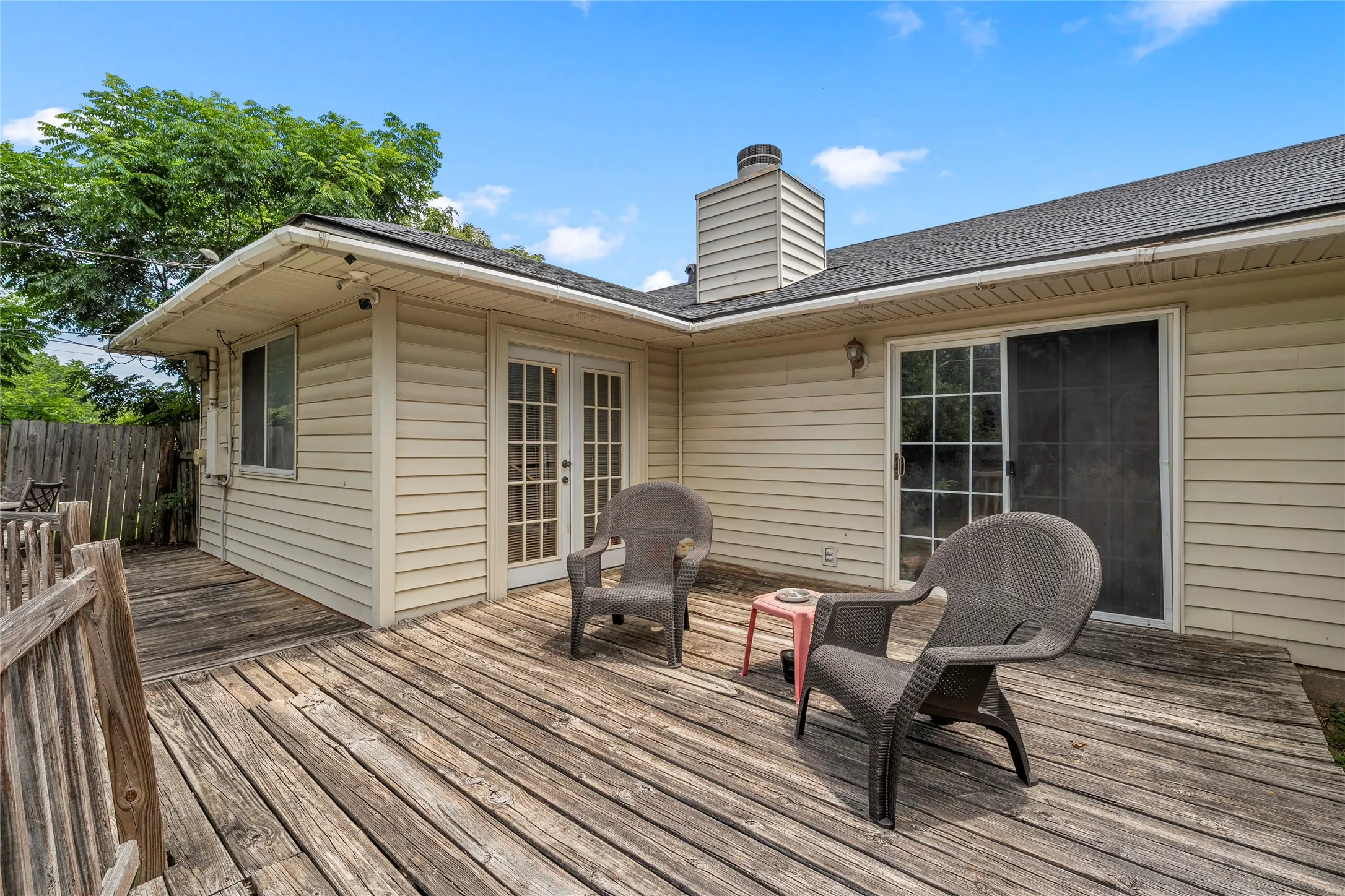 Single Family Residence For Sale in Mc Lennan County , 2105 Real Drive, Woodway, Texas 76712, 4 Bedroom, 2 Bathroom, 2 Garage spaces, 1,563 Sqft, built in 1980, Price $255,000, mls#21323699, Real Estate Agent in Woodway, Homes For Sale in Mc Lennan county, Homes For Sale in Woodway, Realtor in Woodway Texas, Real Estate Brokerage Independent Realty Texas, Luminita Cordes Realtor