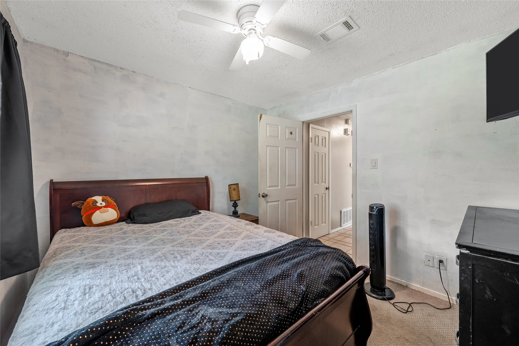 Single Family Residence For Sale in Mc Lennan County , 2105 Real Drive, Woodway, Texas 76712, 4 Bedroom, 2 Bathroom, 2 Garage spaces, 1,563 Sqft, built in 1980, Price $255,000, mls#21323699, Real Estate Agent in Woodway, Homes For Sale in Mc Lennan county, Homes For Sale in Woodway, Realtor in Woodway Texas, Real Estate Brokerage Independent Realty Texas, Luminita Cordes Realtor