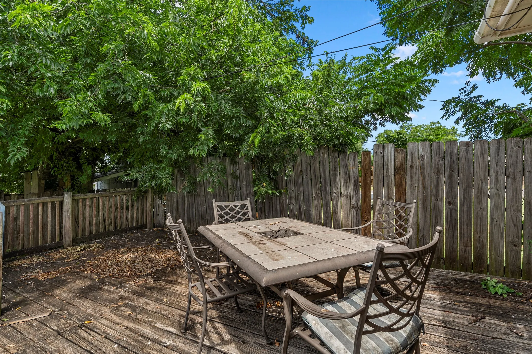 Single Family Residence For Sale in Mc Lennan County , 2105 Real Drive, Woodway, Texas 76712, 4 Bedroom, 2 Bathroom, 2 Garage spaces, 1,563 Sqft, built in 1980, Price $255,000, mls#21323699, Real Estate Agent in Woodway, Homes For Sale in Mc Lennan county, Homes For Sale in Woodway, Realtor in Woodway Texas, Real Estate Brokerage Independent Realty Texas, Luminita Cordes Realtor