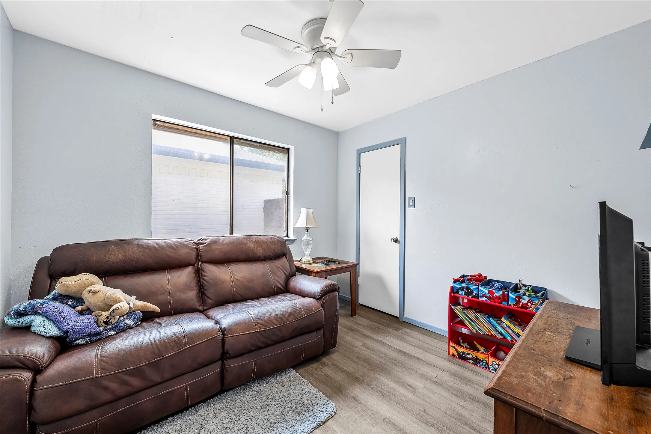 Single Family Residence For Sale in Mc Lennan County , 2105 Real Drive, Woodway, Texas 76712, 4 Bedroom, 2 Bathroom, 2 Garage spaces, 1,563 Sqft, built in 1980, Price $255,000, mls#21323699, Real Estate Agent in Woodway, Homes For Sale in Mc Lennan county, Homes For Sale in Woodway, Realtor in Woodway Texas, Real Estate Brokerage Independent Realty Texas, Luminita Cordes Realtor