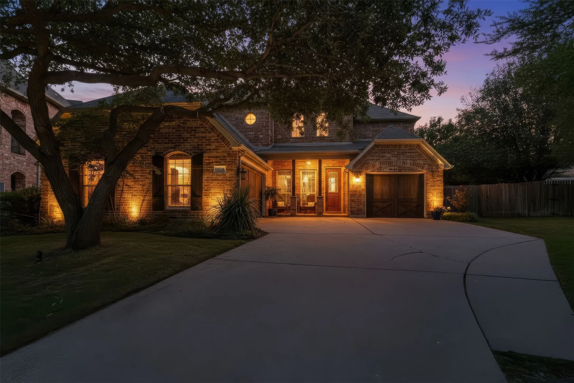 Single Family Residence For Sale in Tarrant County , 618 Goliad Drive, Keller, Texas 76248, 4 Bedroom, 4 Bathroom, 3 Garage spaces, 3,964 Sqft, built in 2001, mls#21322670, Real Estate Agent in Keller, Homes For Sale in Tarrant county, Homes For Sale in Keller, Realtor in Keller Texas, Real Estate Brokerage Independent Realty Texas, Luminita Cordes Realtor