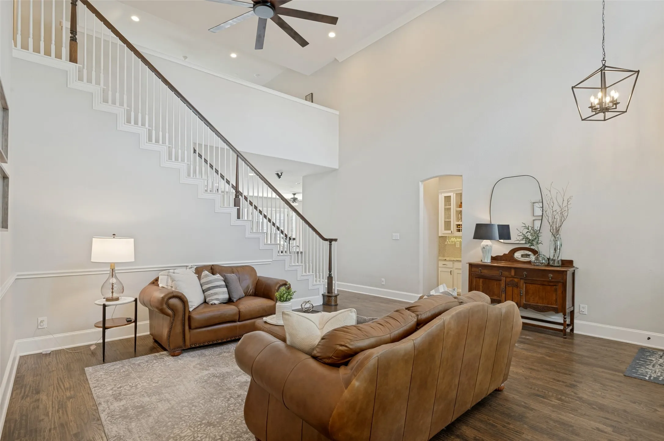 Single Family Residence For Sale in Tarrant County , 618 Goliad Drive, Keller, Texas 76248, 4 Bedroom, 4 Bathroom, 3 Garage spaces, 3,964 Sqft, built in 2001, mls#21322670, Real Estate Agent in Keller, Homes For Sale in Tarrant county, Homes For Sale in Keller, Realtor in Keller Texas, Real Estate Brokerage Independent Realty Texas, Luminita Cordes Realtor