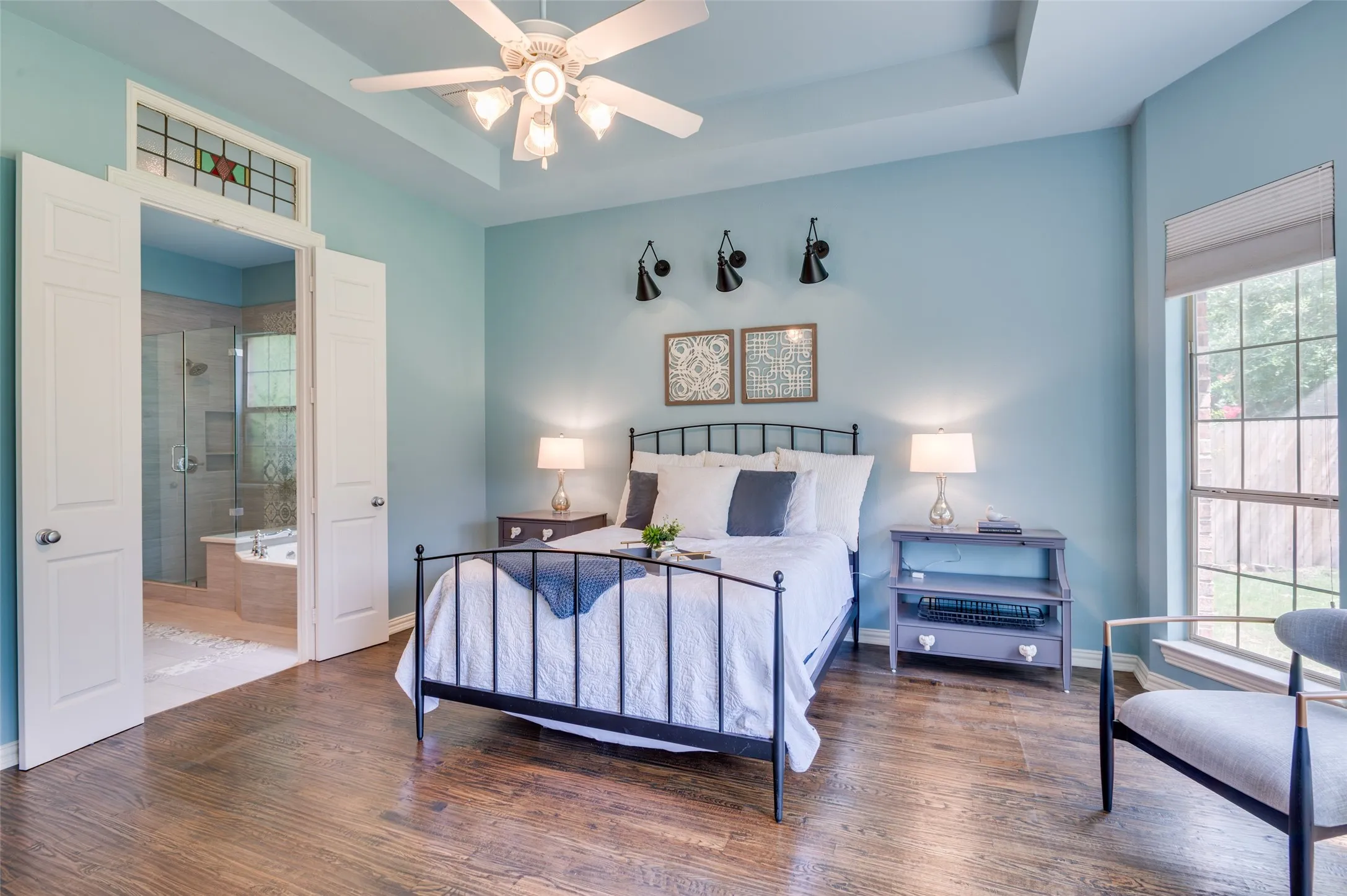 Primary suite