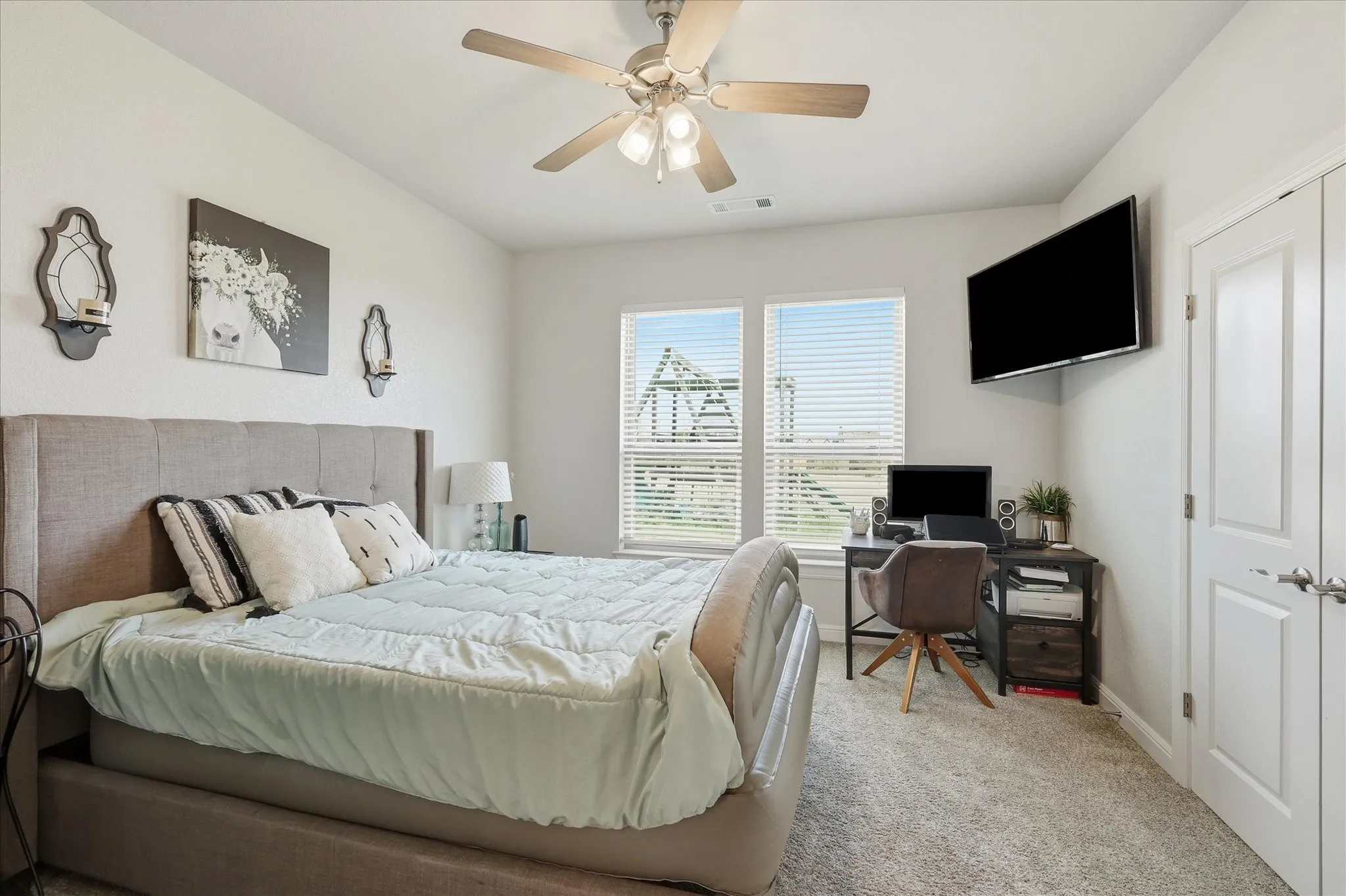 Single Family Residence For Sale in Parker County , 6929 Veal Station Road, Weatherford, Texas 76085, 4 Bedroom, 3 Bathroom, 3 Garage spaces, 2,328 Sqft, built in 2020, mls#21318410, Real Estate Agent in Weatherford, Homes For Sale in Parker county, Homes For Sale in Weatherford, Realtor in Weatherford Texas, Real Estate Brokerage Independent Realty Texas, Luminita Cordes Realtor
