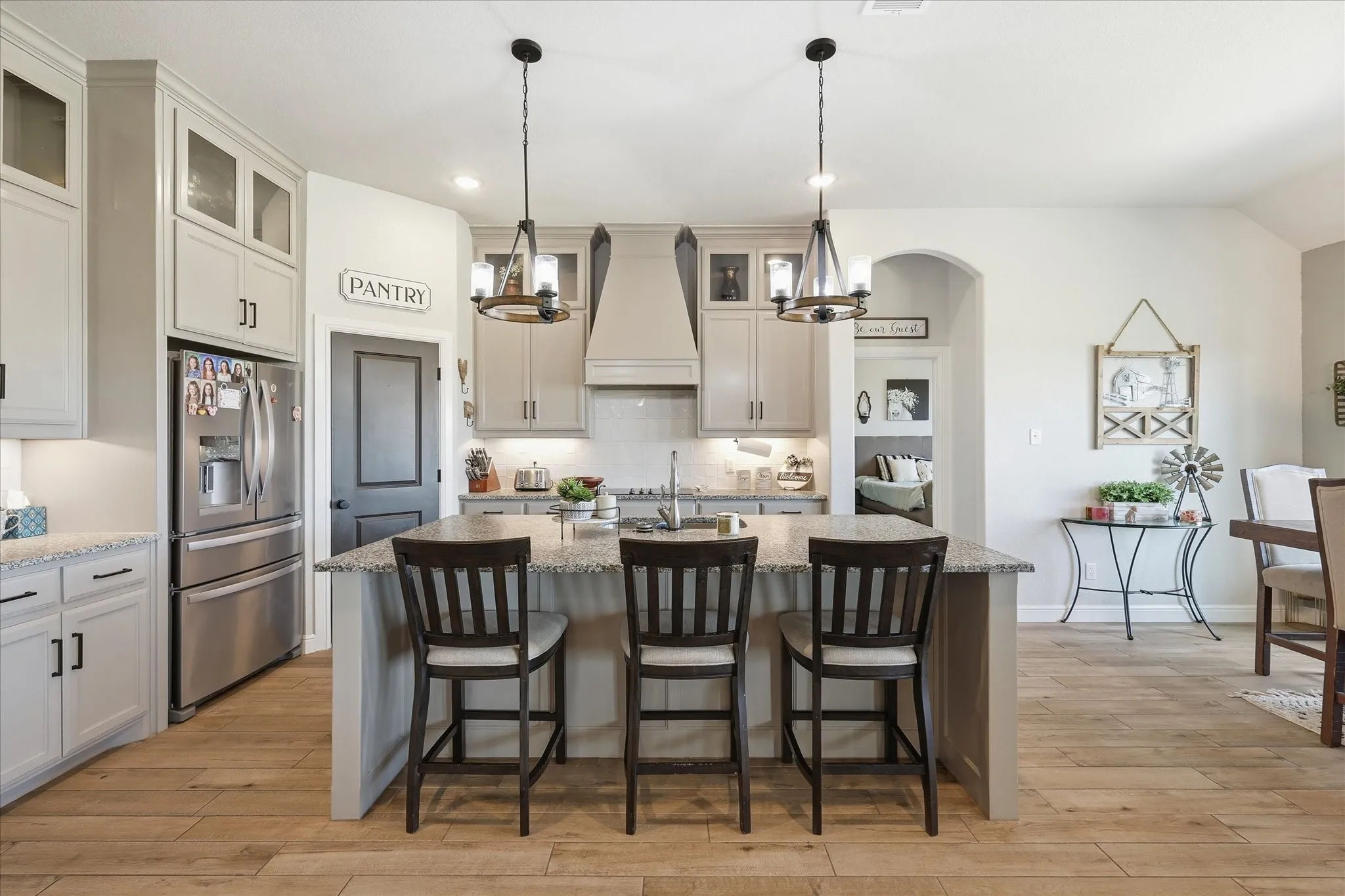 Single Family Residence For Sale in Parker County , 6929 Veal Station Road, Weatherford, Texas 76085, 4 Bedroom, 3 Bathroom, 3 Garage spaces, 2,328 Sqft, built in 2020, mls#21318410, Real Estate Agent in Weatherford, Homes For Sale in Parker county, Homes For Sale in Weatherford, Realtor in Weatherford Texas, Real Estate Brokerage Independent Realty Texas, Luminita Cordes Realtor
